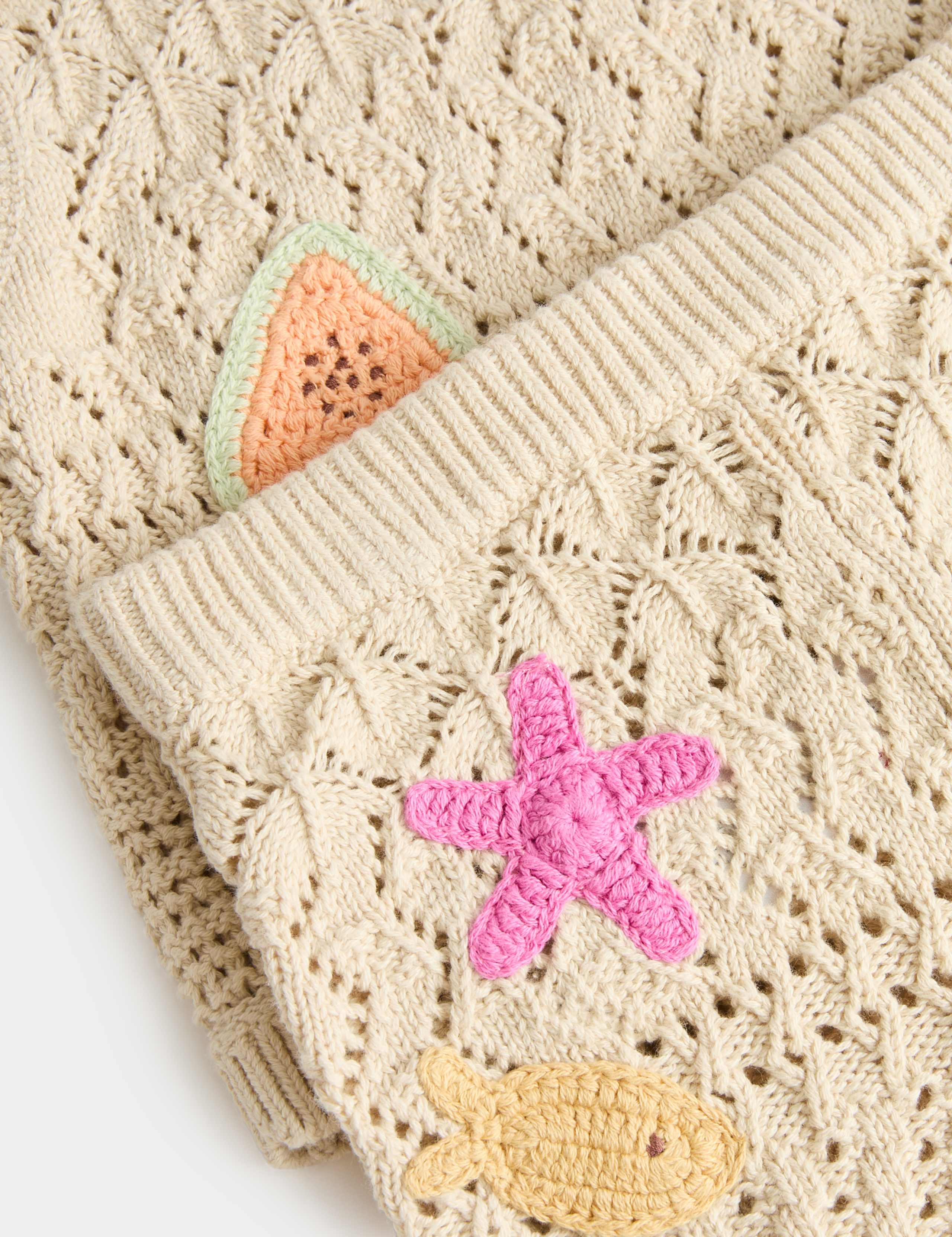 2 Piece Pure Cotton Seashell Crochet Outfit (0-5 Years) 3 of 3