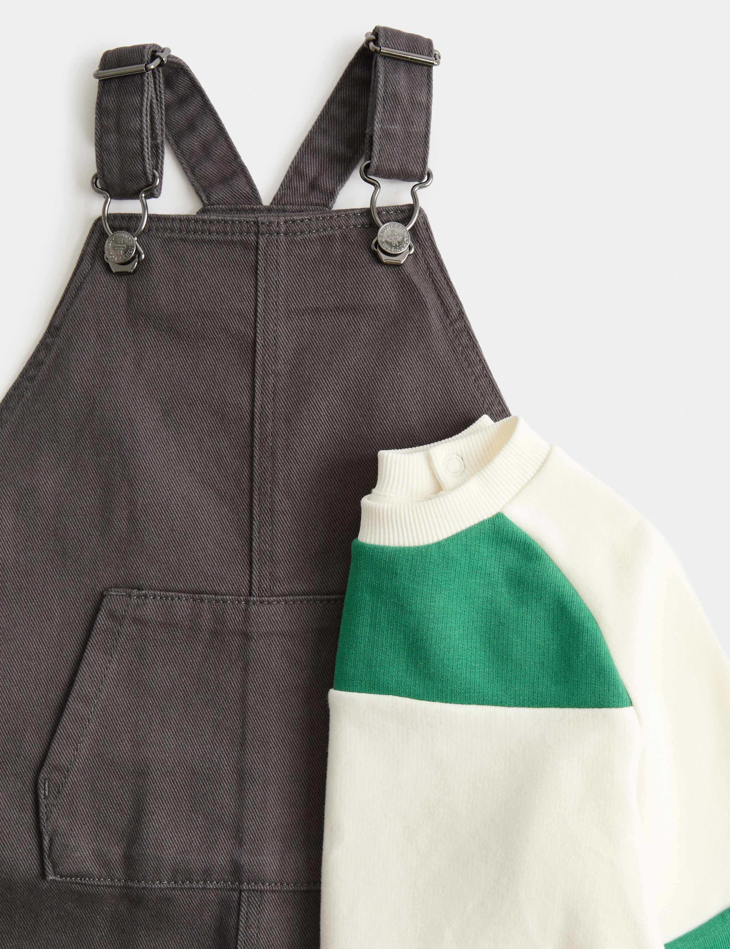 2 Piece Cotton Dungaree & Sweatshirt Outfit (0-3 Yrs) 3 of 3
