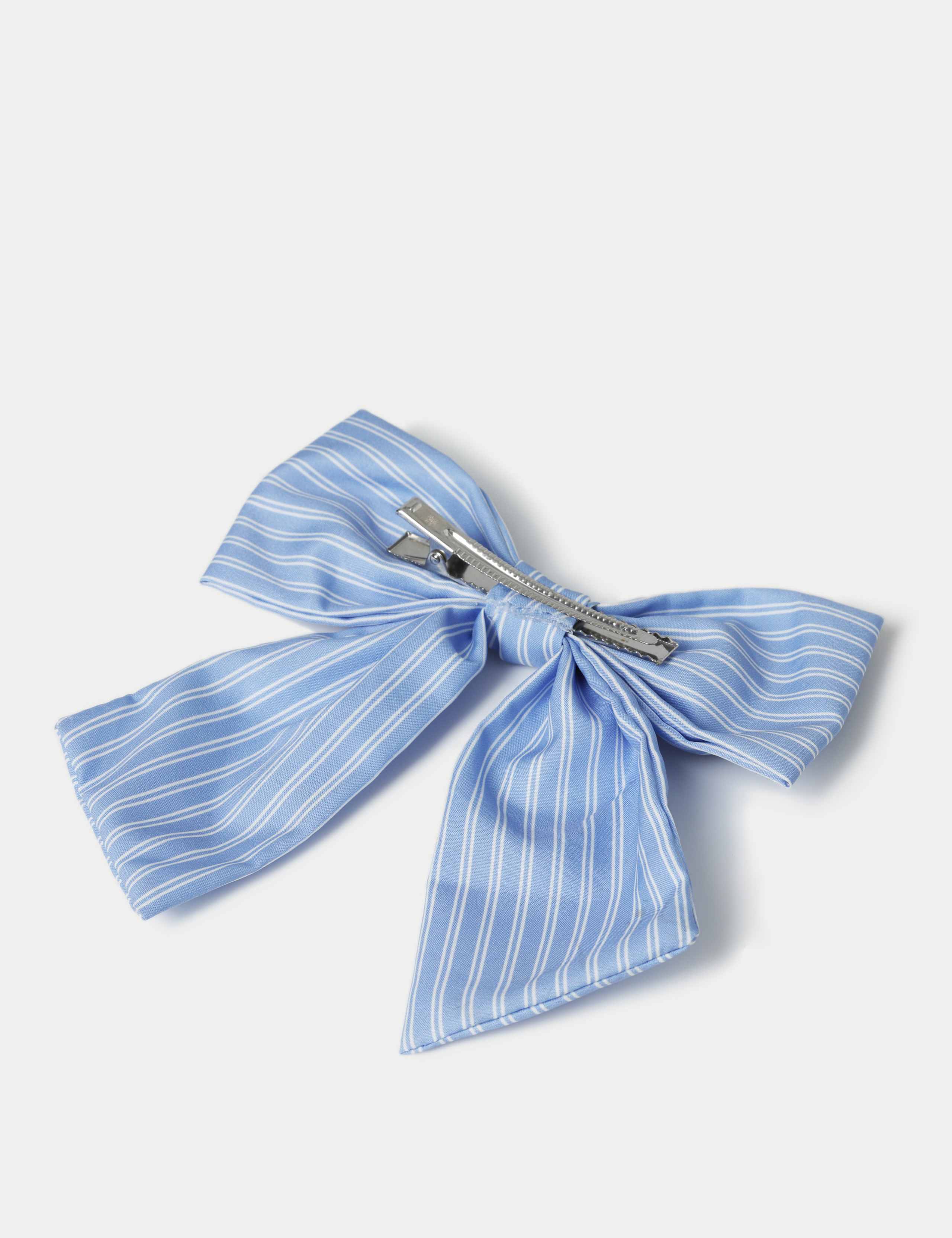 Stripe Bow 3 of 3