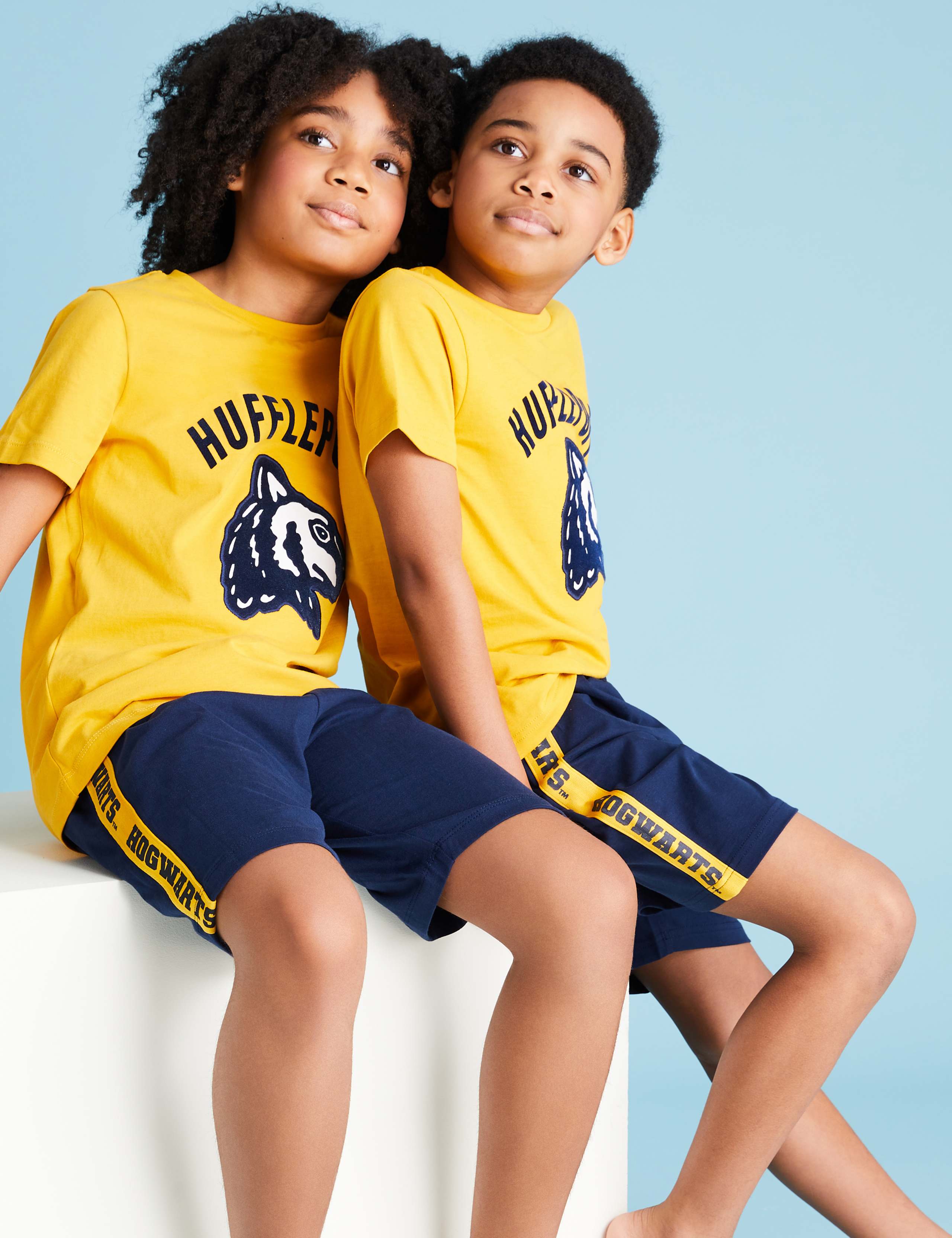 Harry Potter™ Hufflepuff Short Pyjama Set (6-16 Yrs) 1 of 7