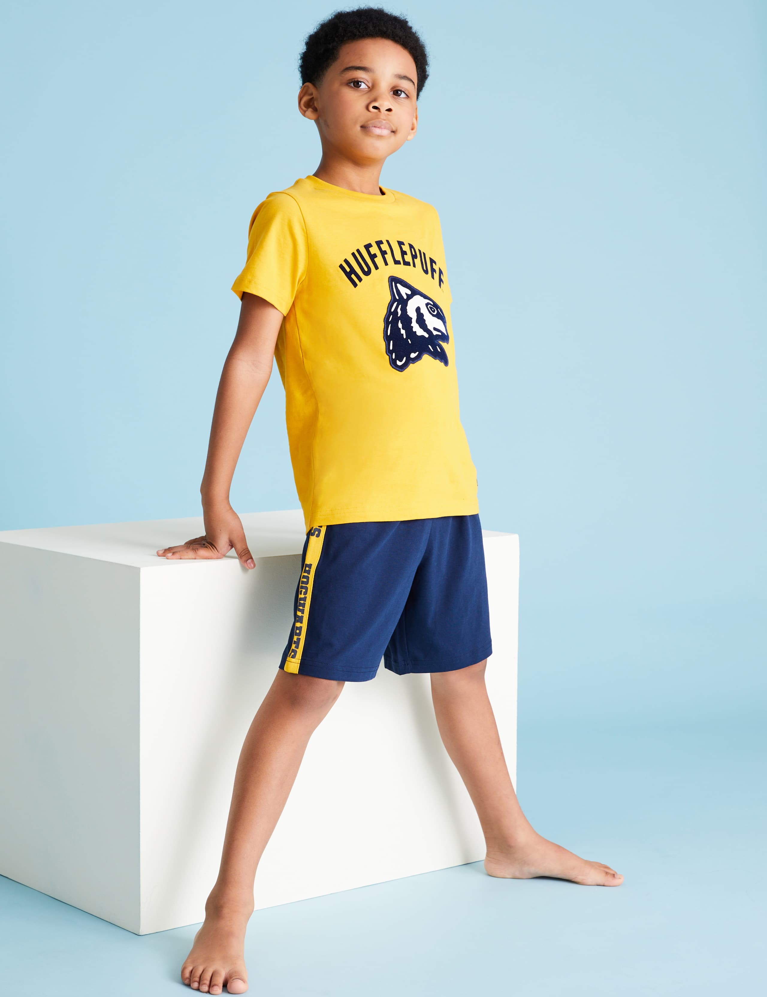 Harry Potter™ Hufflepuff Short Pyjama Set (6-16 Yrs) 3 of 7