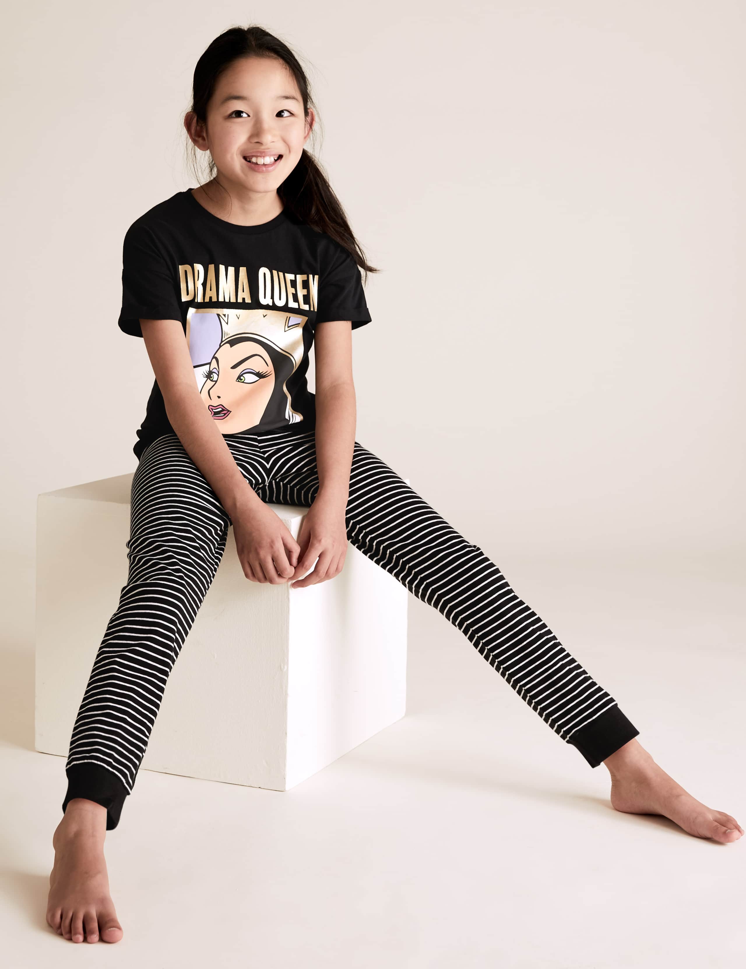 Disney Princess™ Pyjama Set (6-16 Yrs) 1 of 4