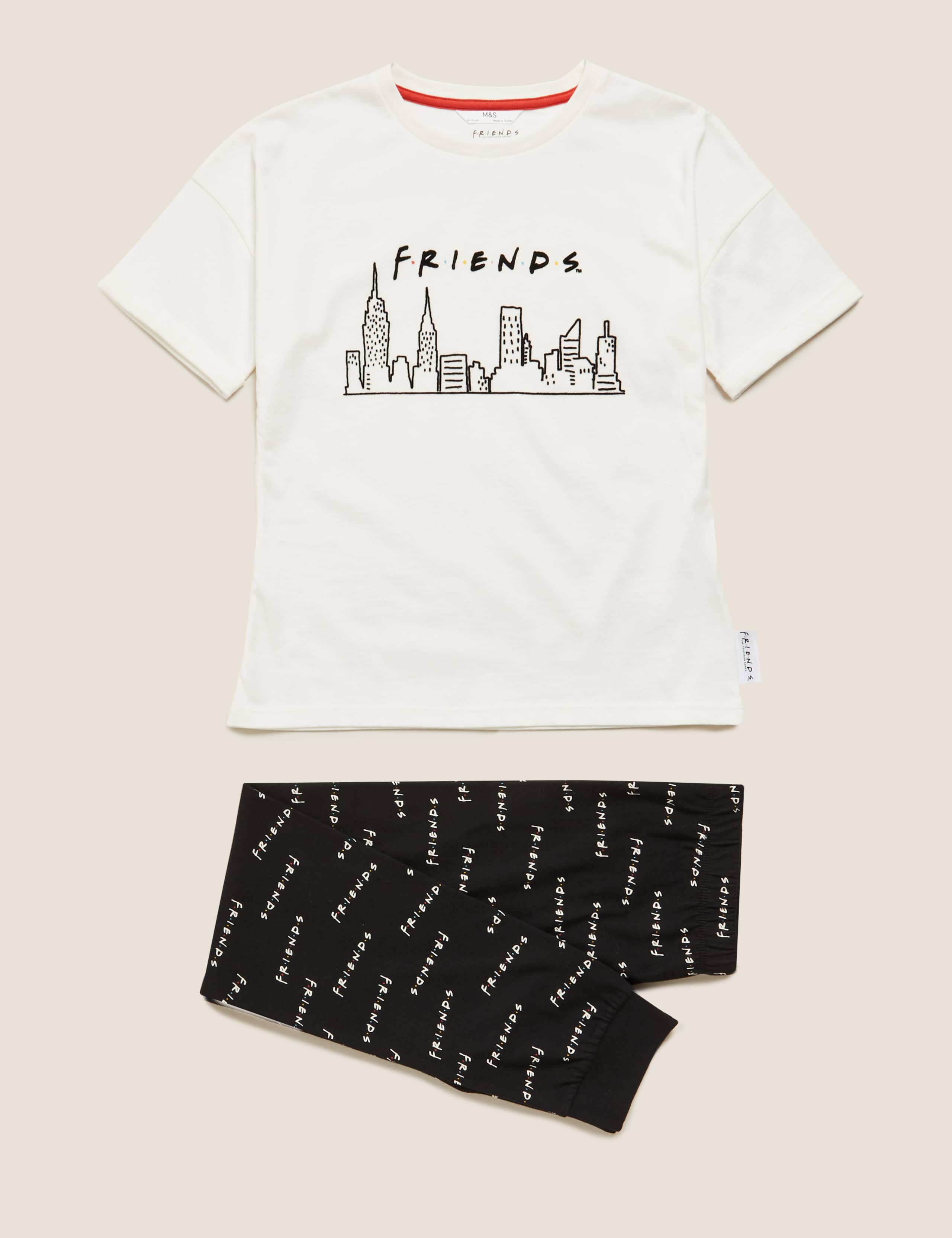 Friends Pyjama Set (8-16 Yrs) 2 of 4