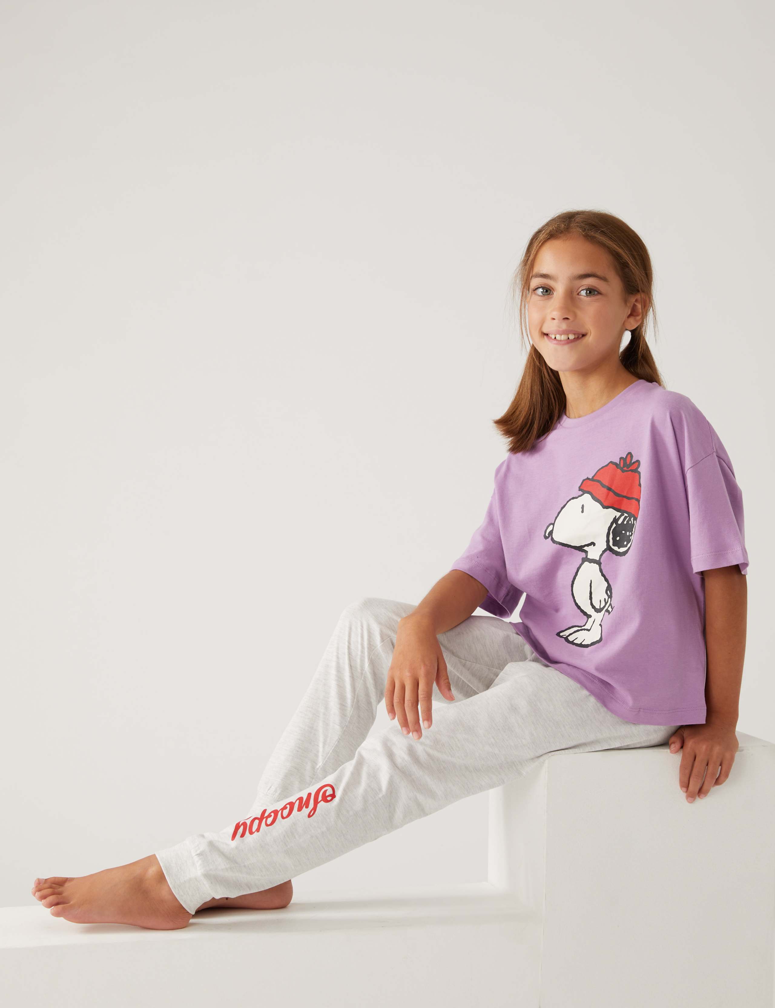 Snoopy™ Pyjamas (6-16 Yrs) 1 of 5