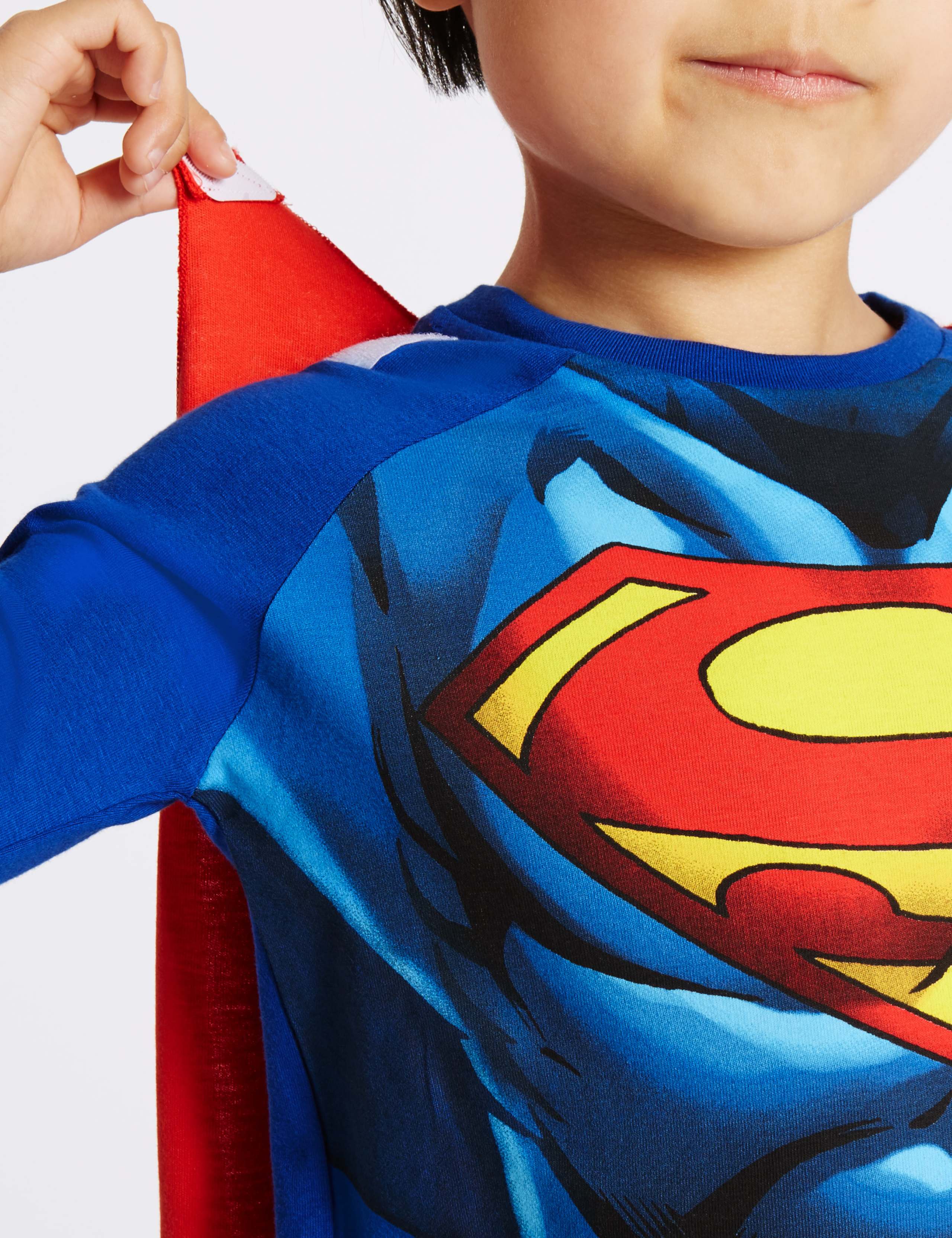Superman™ Pyjamas with Stretch (2-10 Years) 5 of 8