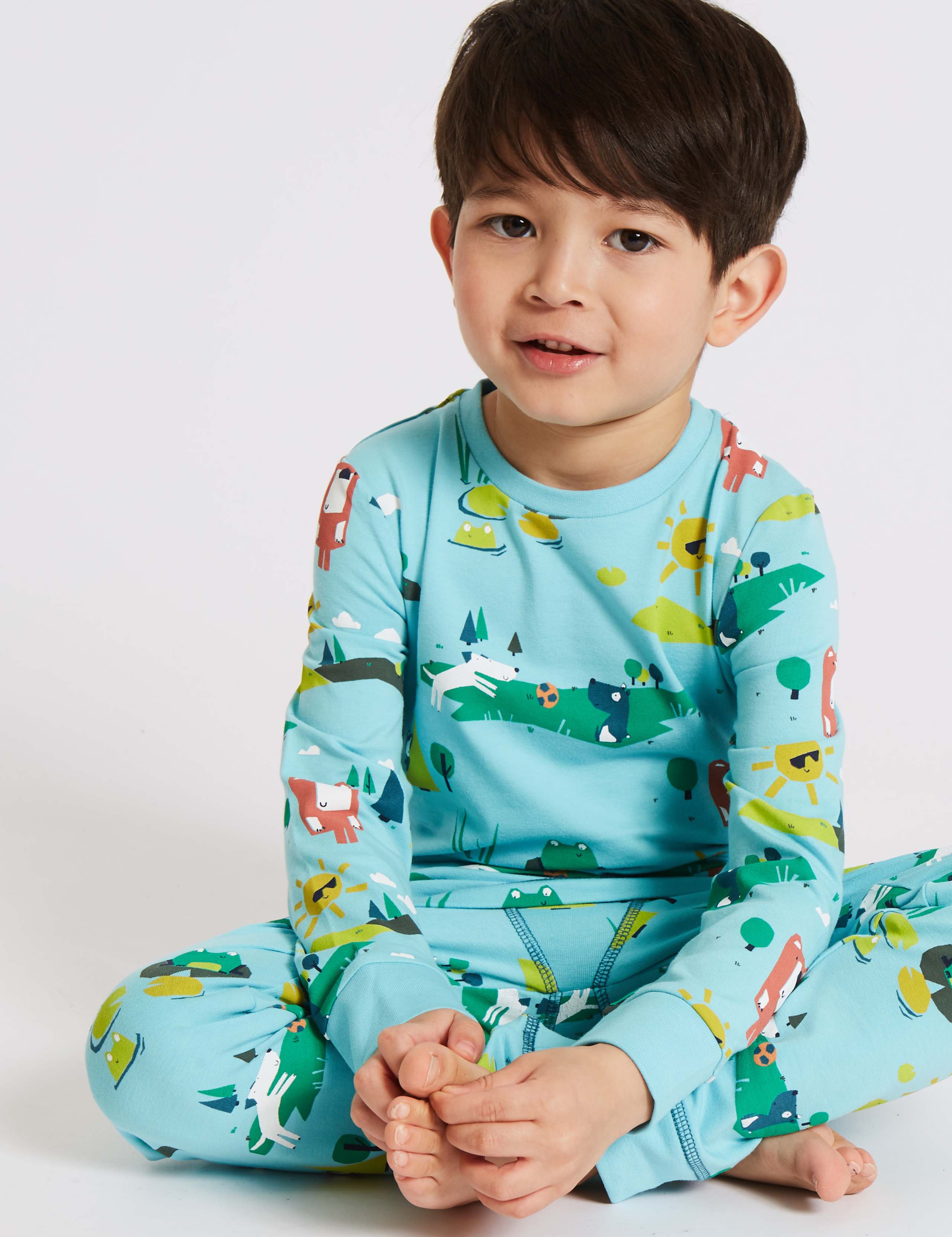 2 Pack Printed Pyjamas (1-7 Years) 2 of 7