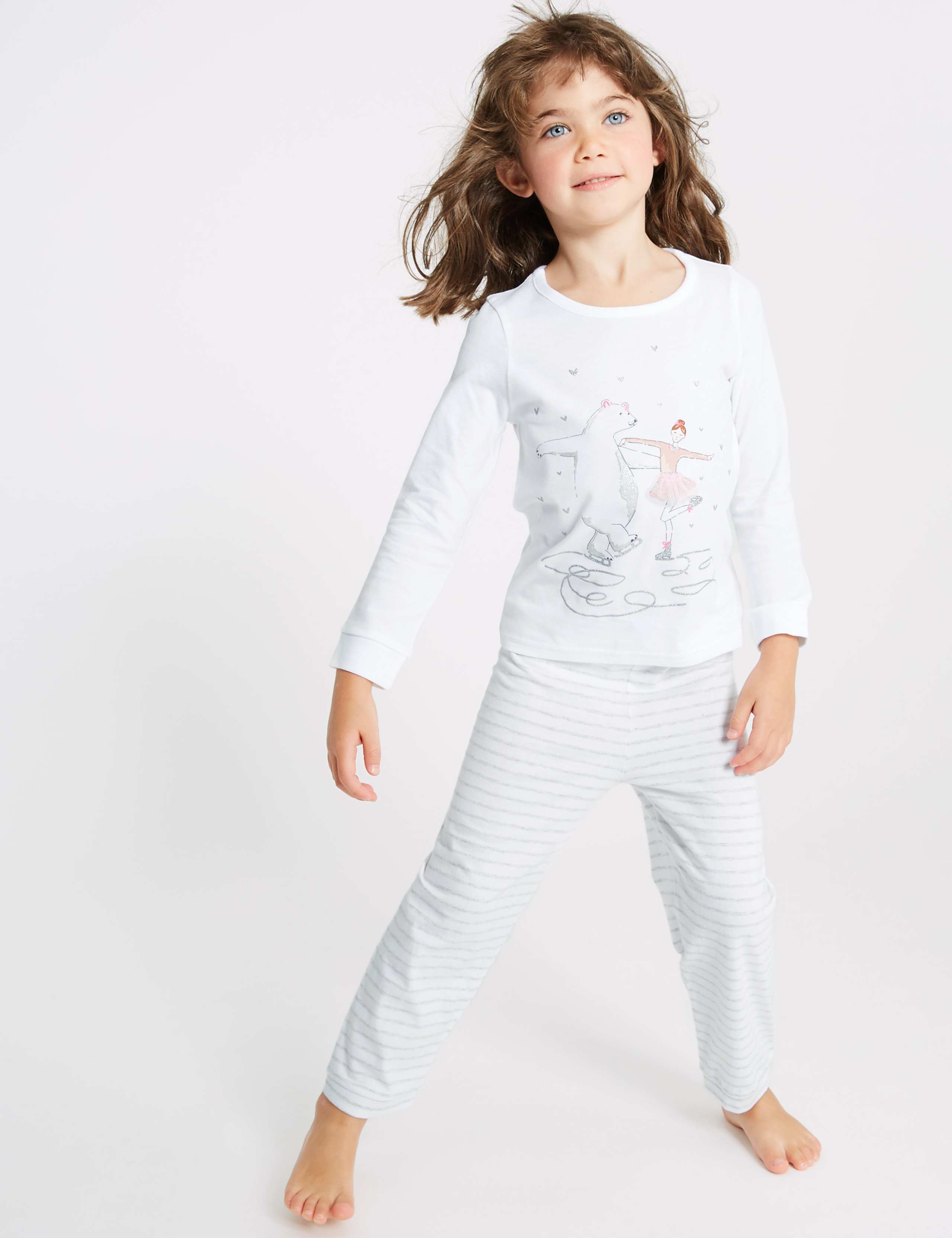 2 Pack Skating Bear Pyjamas (1-7 Years) 2 of 6
