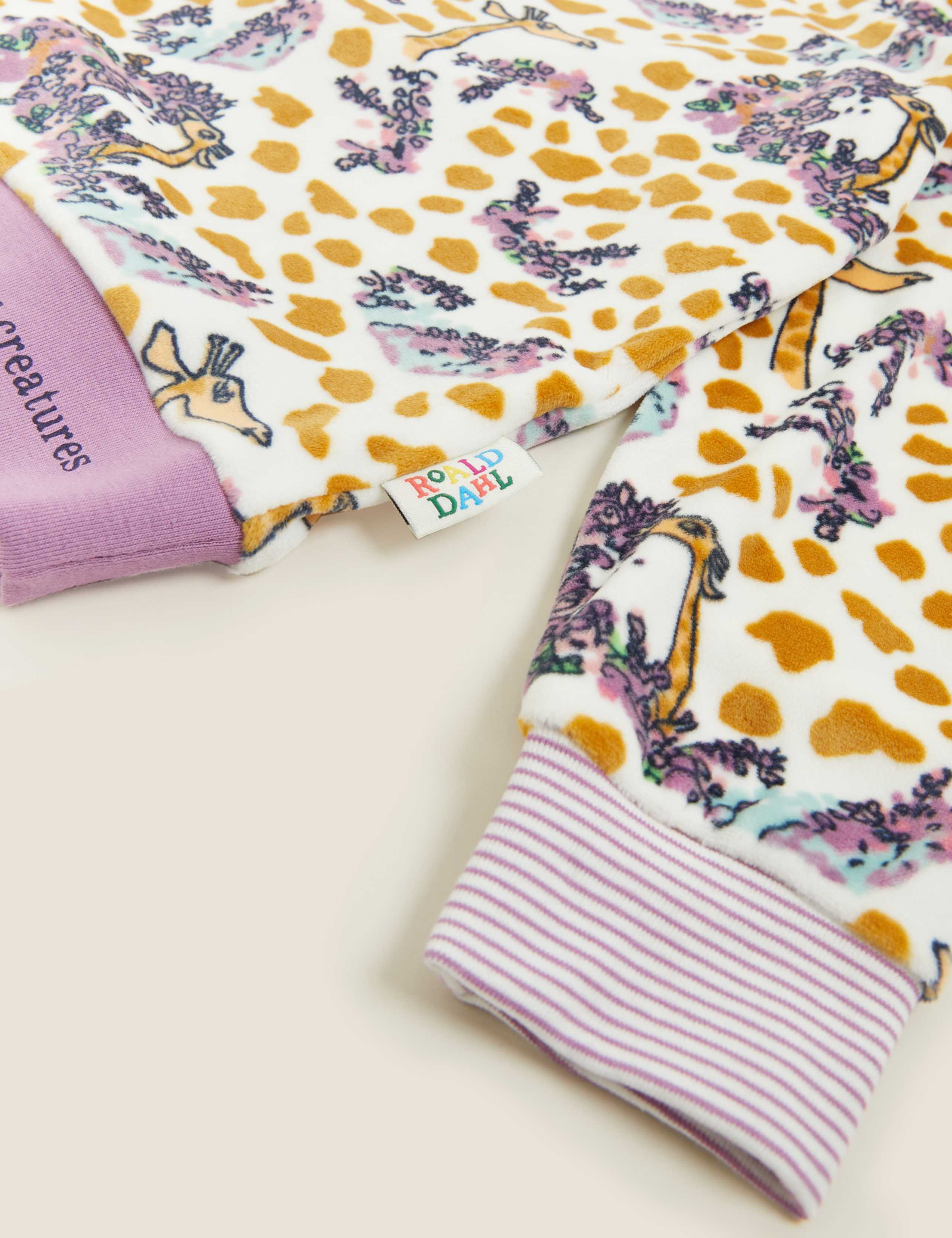 Roald Dahl™ & NHM™ Giraffe Pyjama Set (1-7 Yrs) 4 of 4