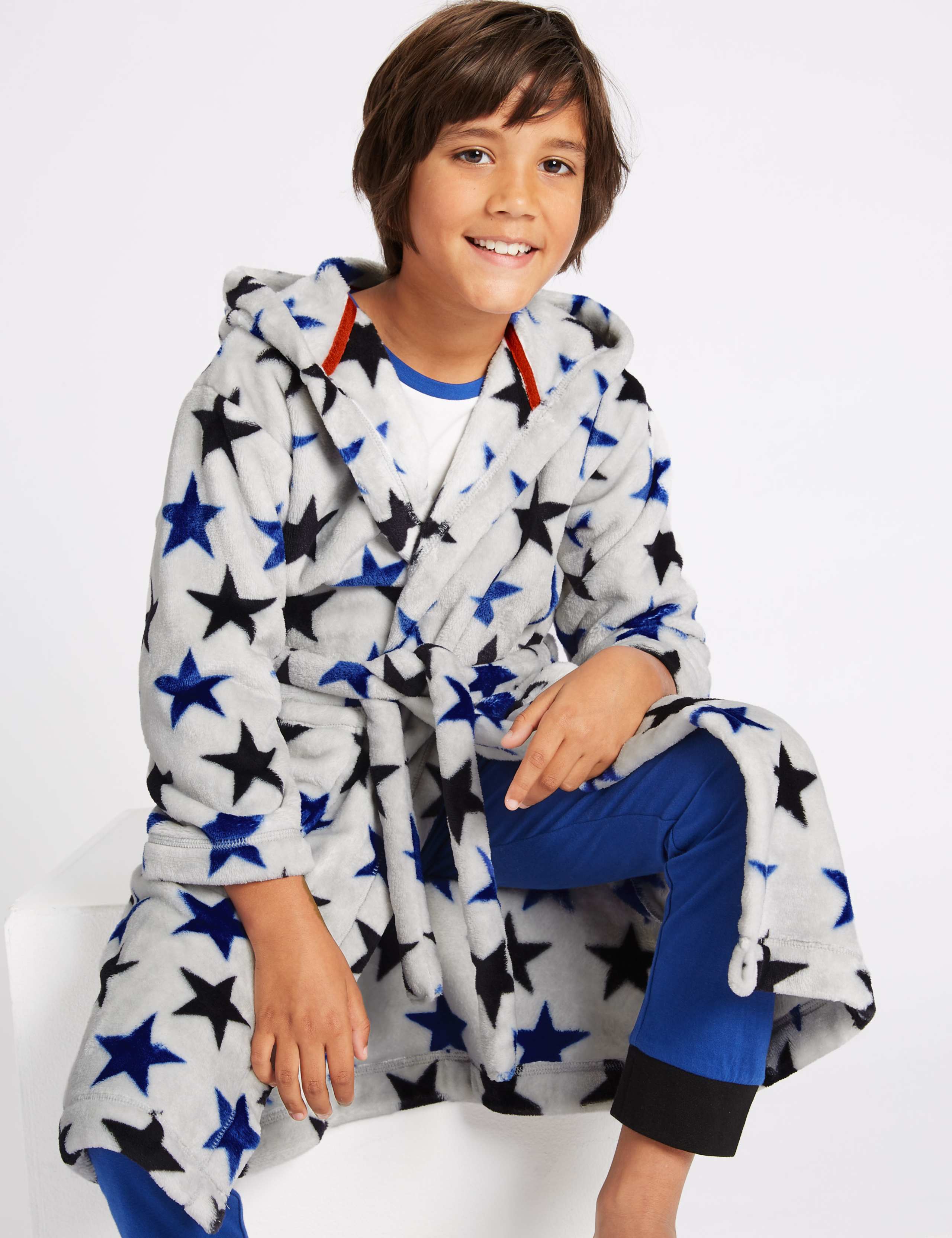 Star Print Dressing Gown (1-16 Years) 1 of 6