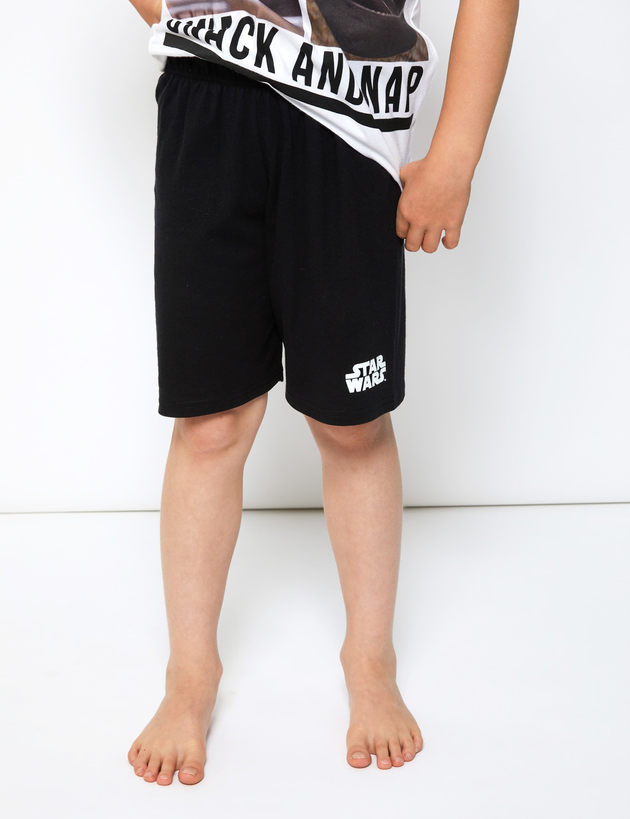 The Mandalorian Star Wars™ Short Pyjama Set (5-14 Yrs) 4 of 5