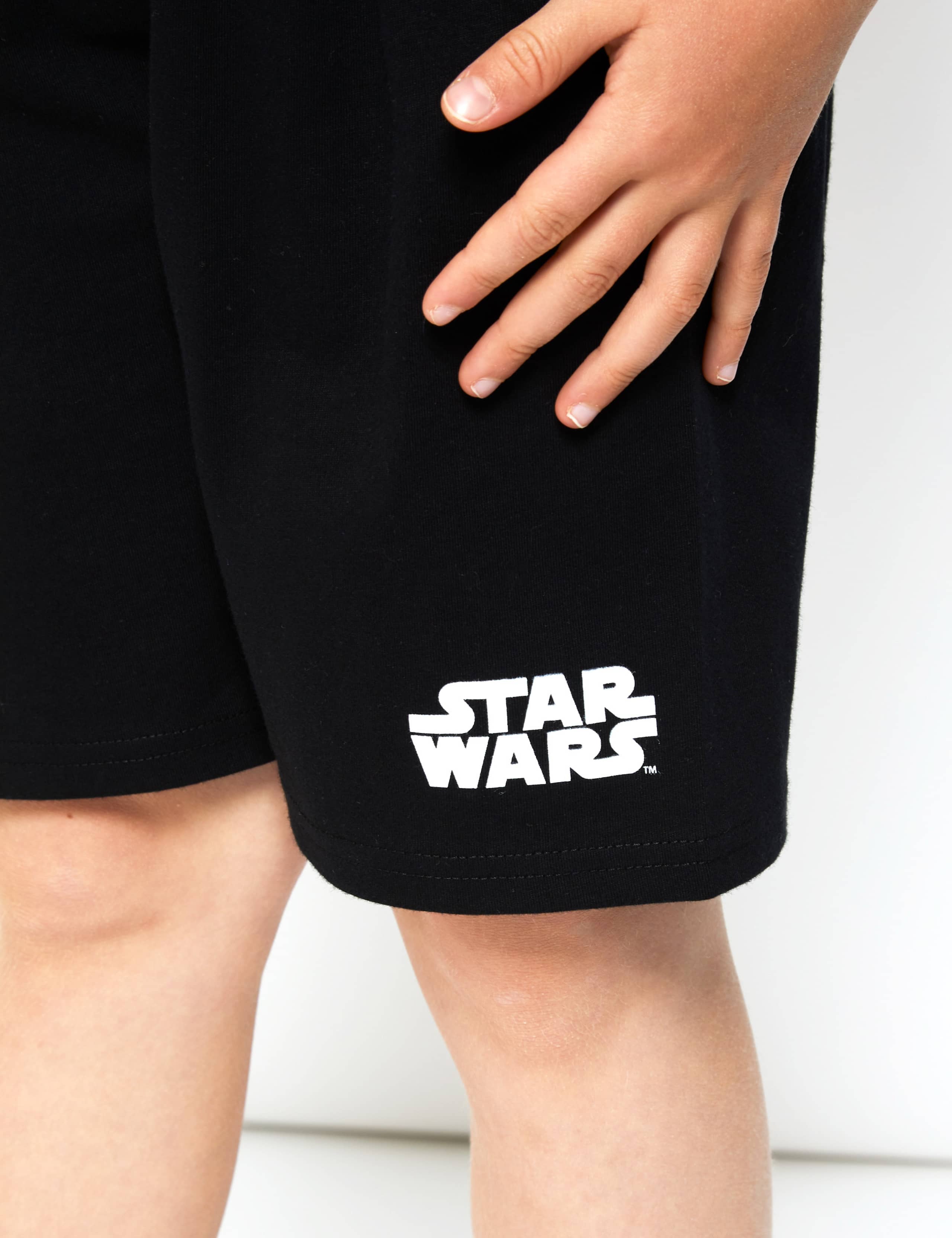 The Mandalorian Star Wars™ Short Pyjama Set (5-14 Yrs) 5 of 5