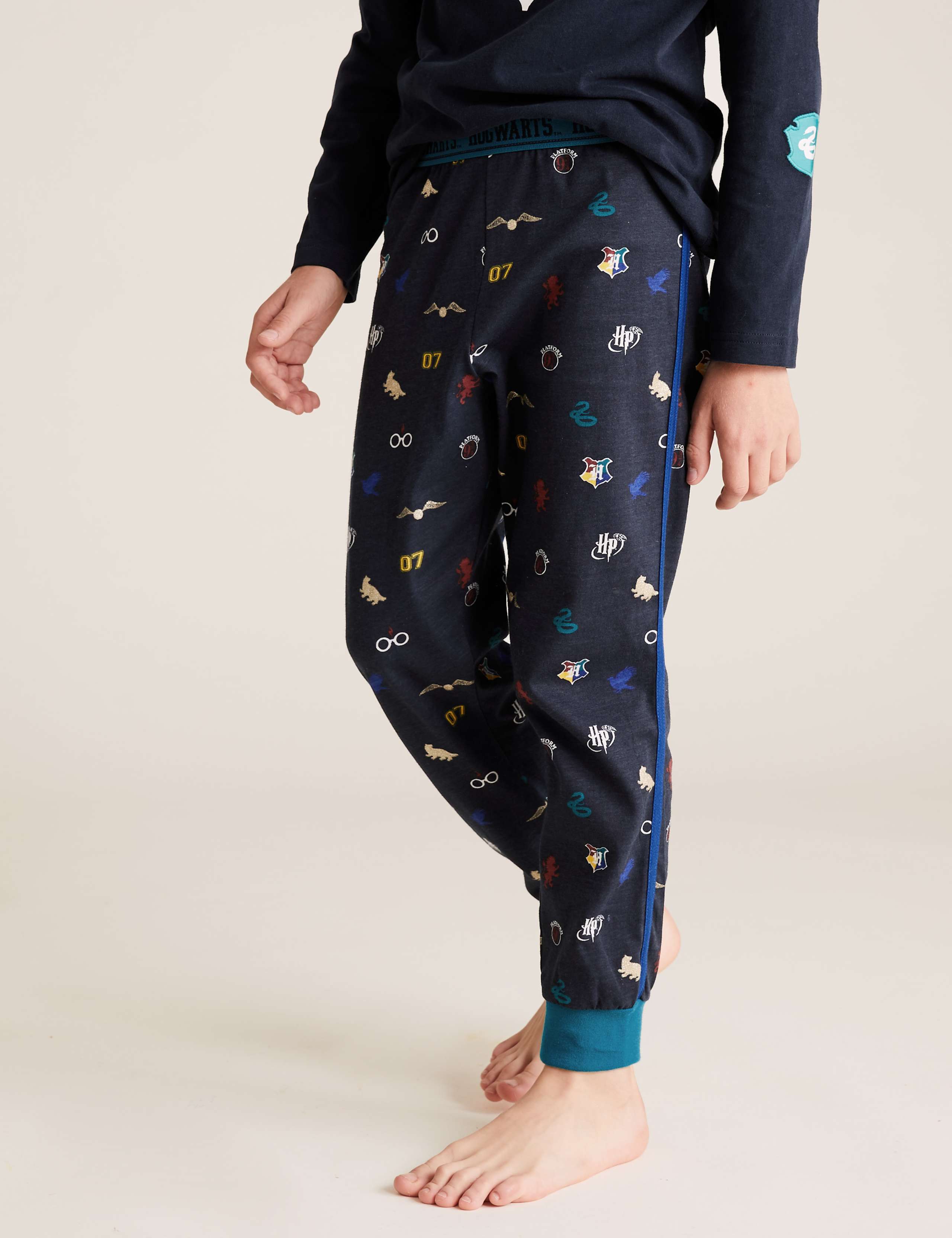 Harry Potter™ Hogwarts Pyjama Set (6-16 Yrs) 4 of 5