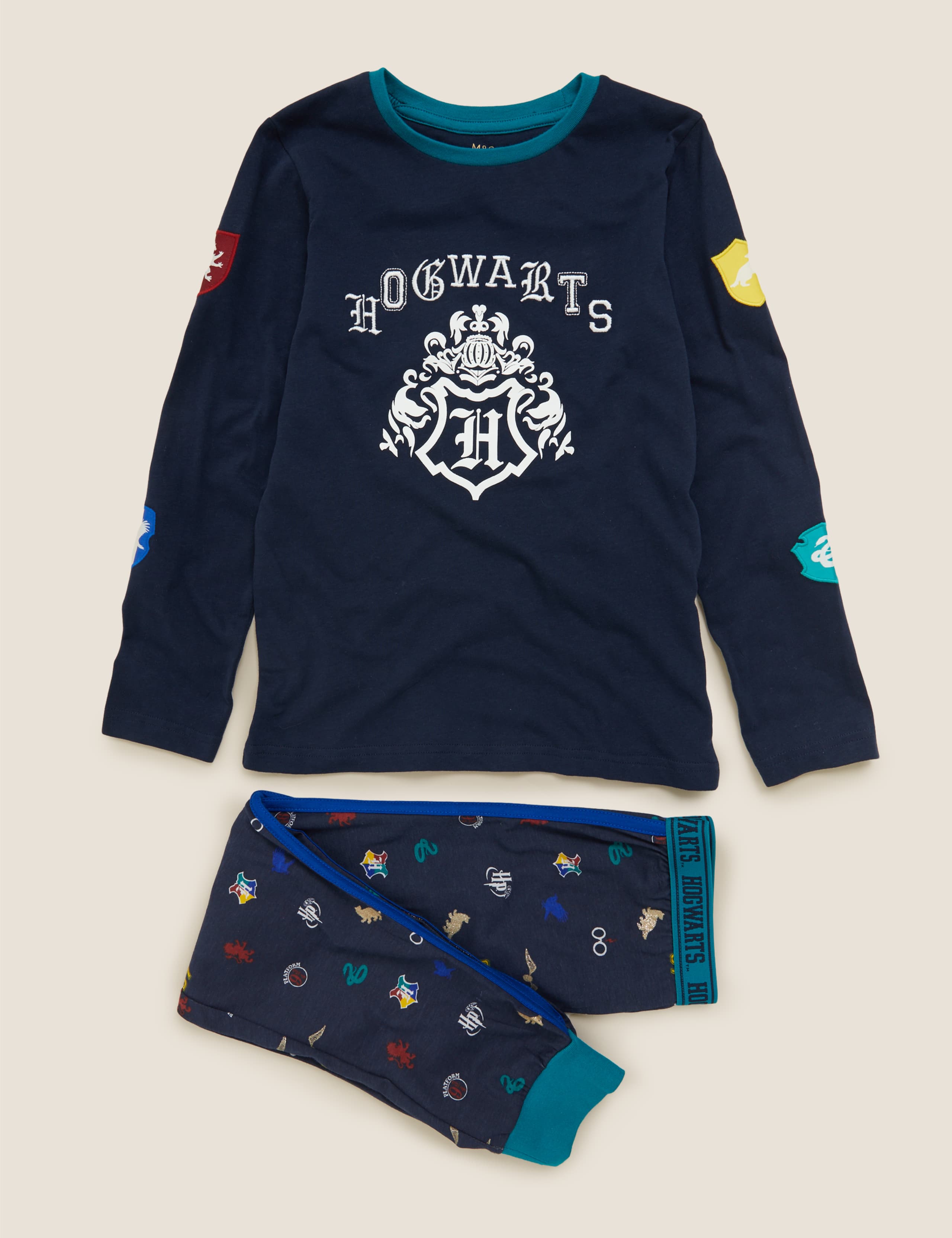 Harry Potter™ Hogwarts Pyjama Set (6-16 Yrs) 2 of 5