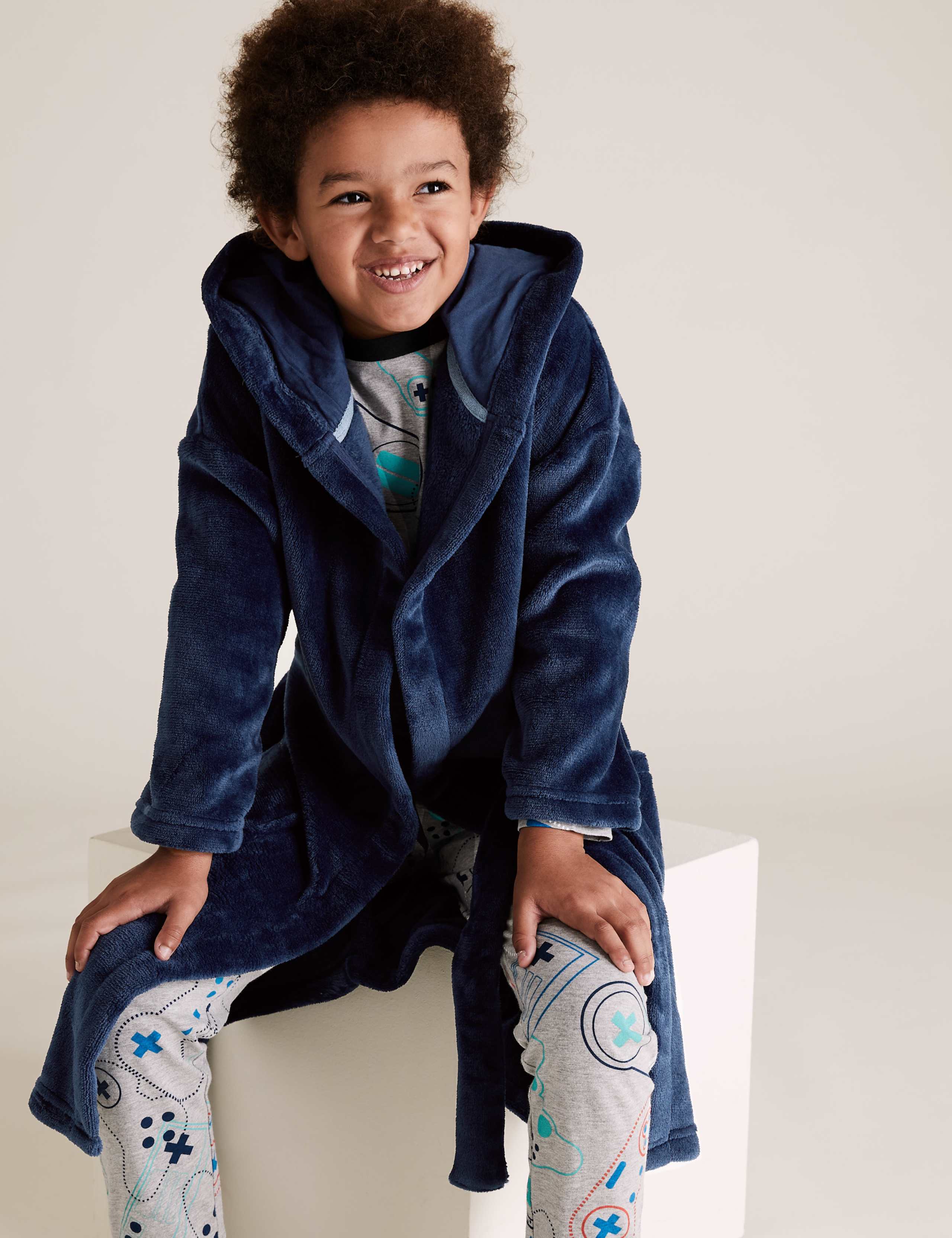 Fleece Dressing Gown (6-16 Yrs) 1 of 4