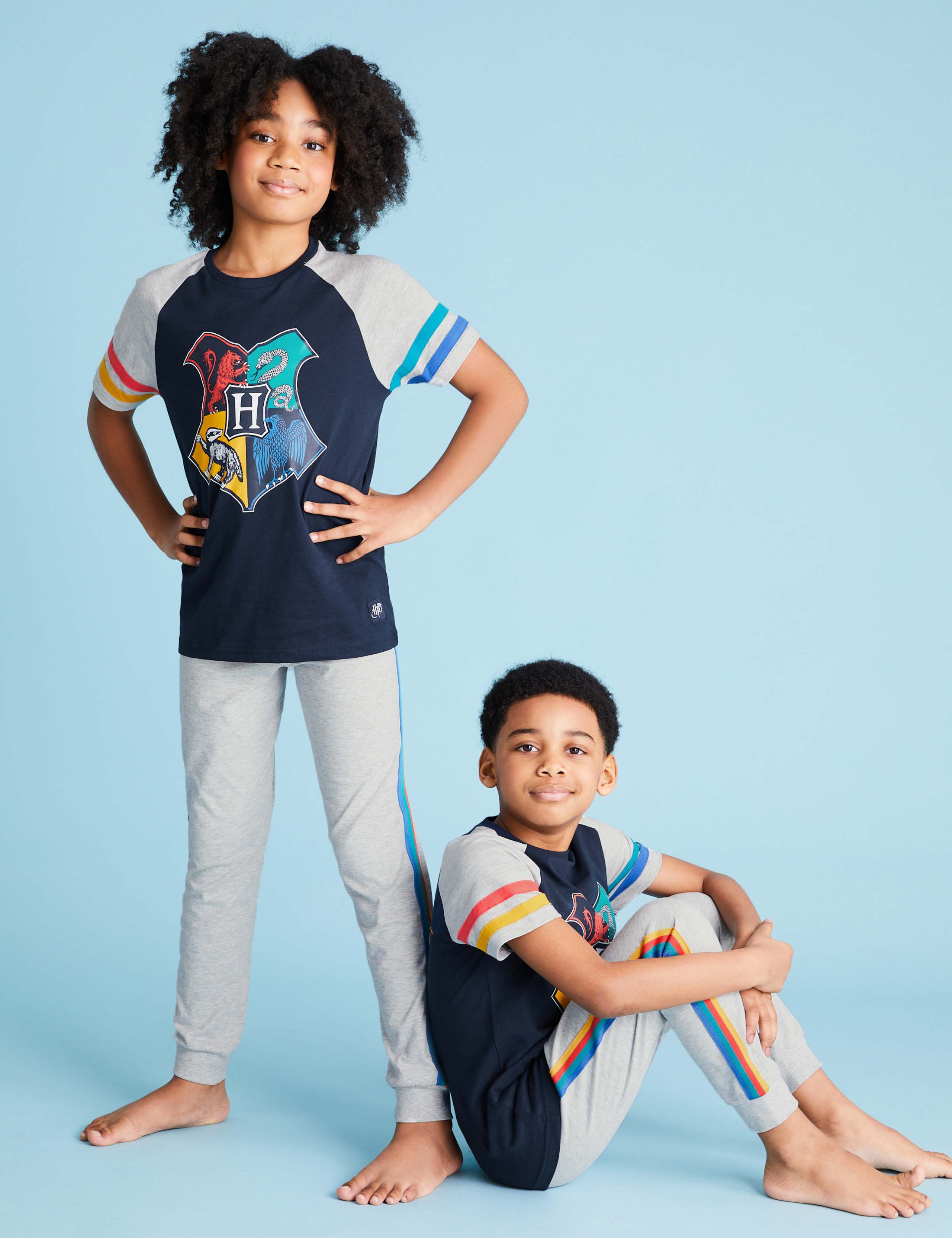 Harry Potter™ Pyjama Set (6 -16 Yrs) 1 of 7