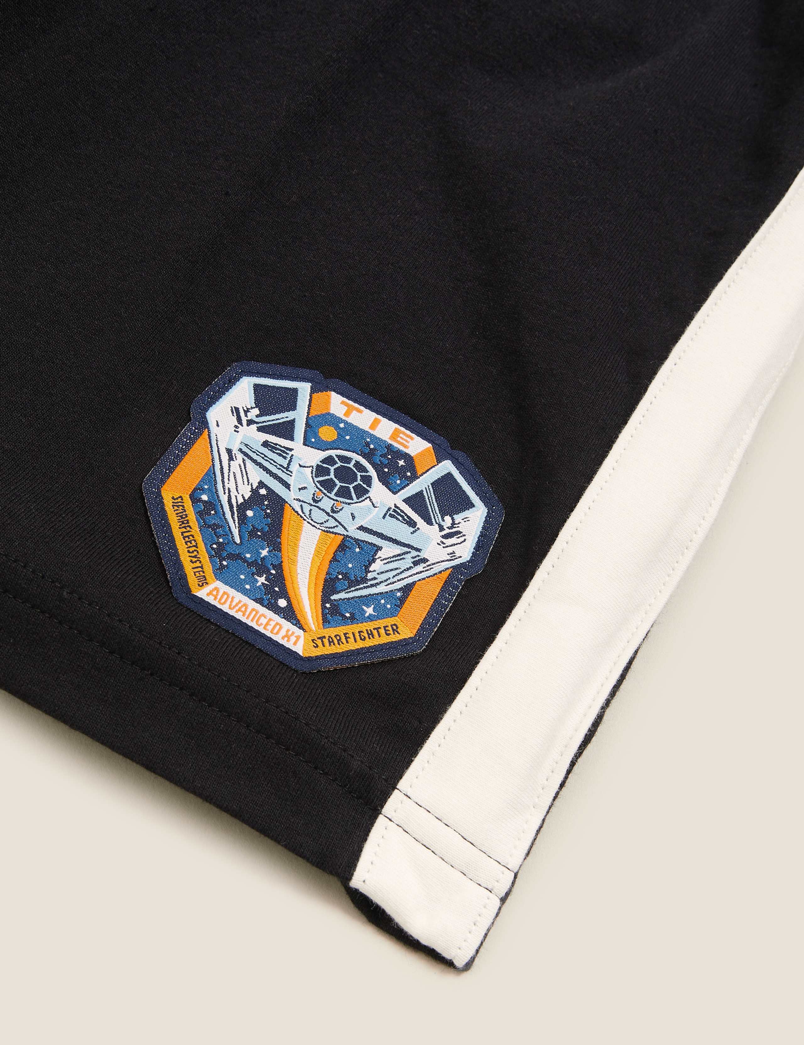 Star Wars™ Short Pyjama Set (5-14 Yrs) 5 of 5