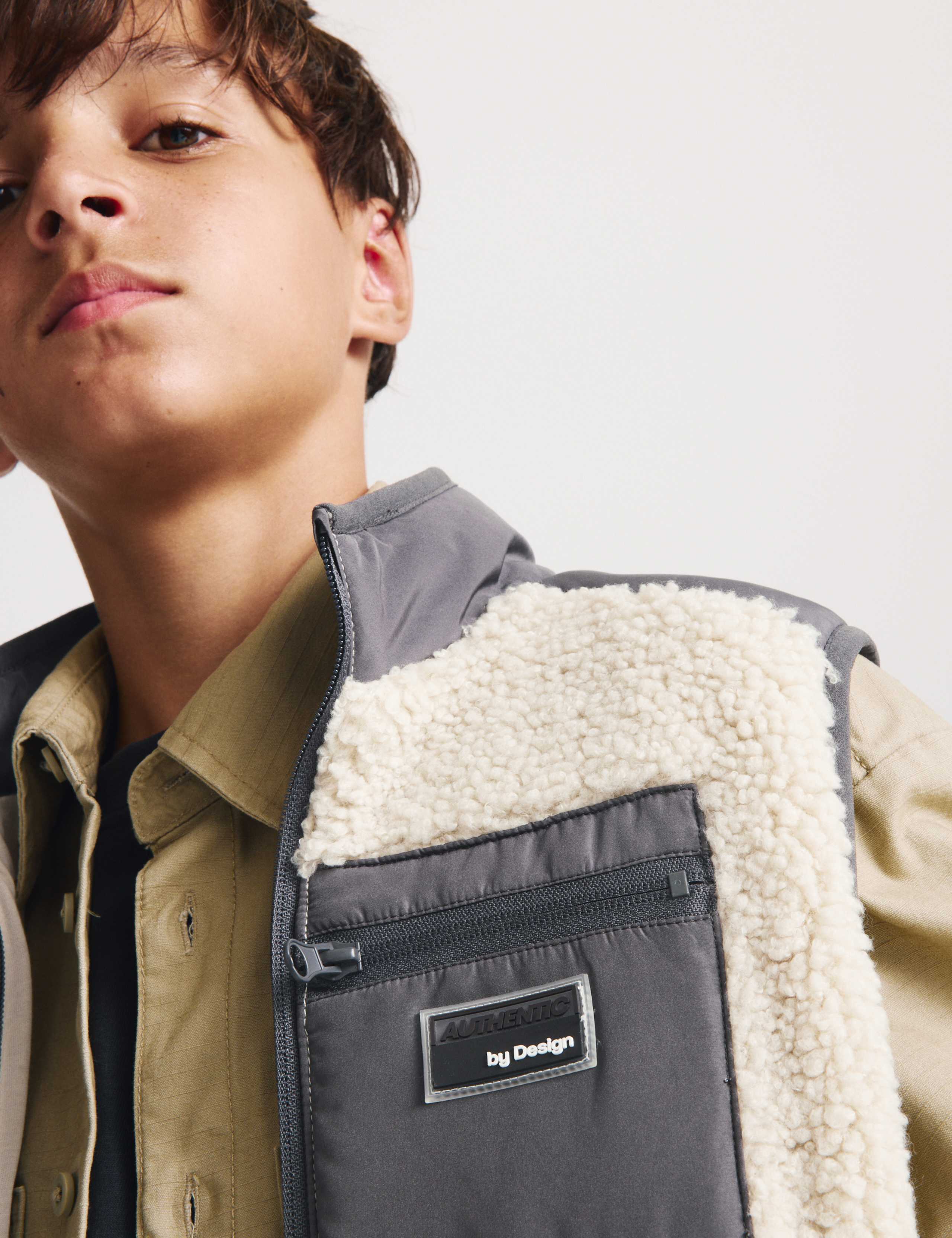 Borg Gilet (6-16 Yrs) 3 of 8