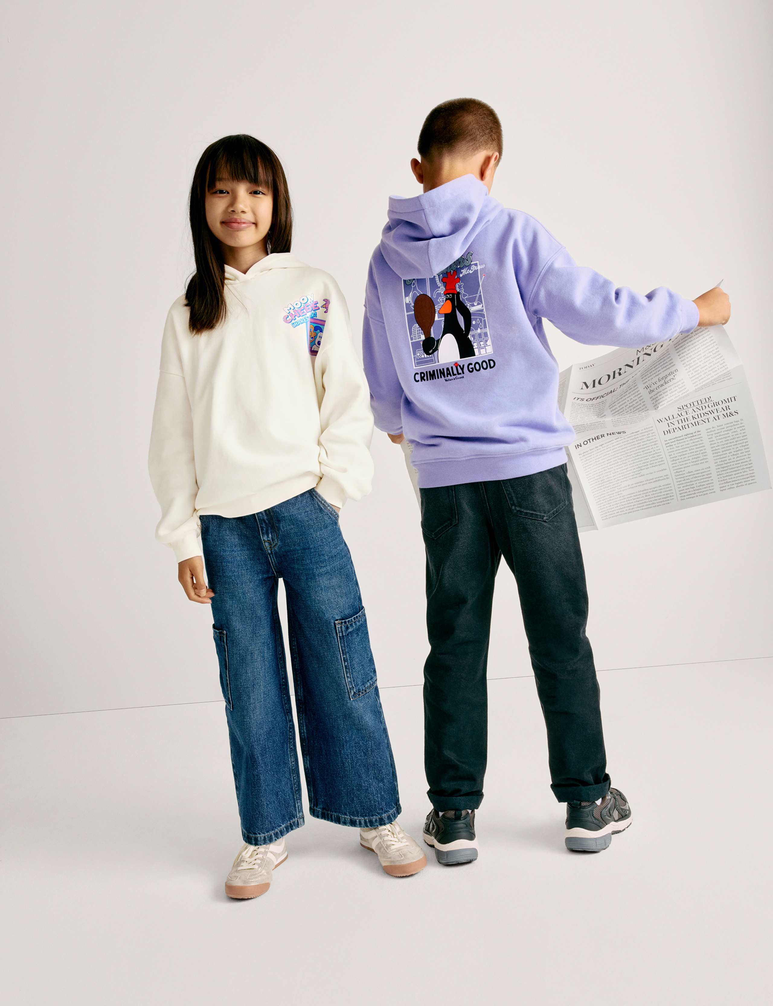 Cotton Rich Wallace & Gromit™ Hoodie (6-16 Yrs) 3 of 5