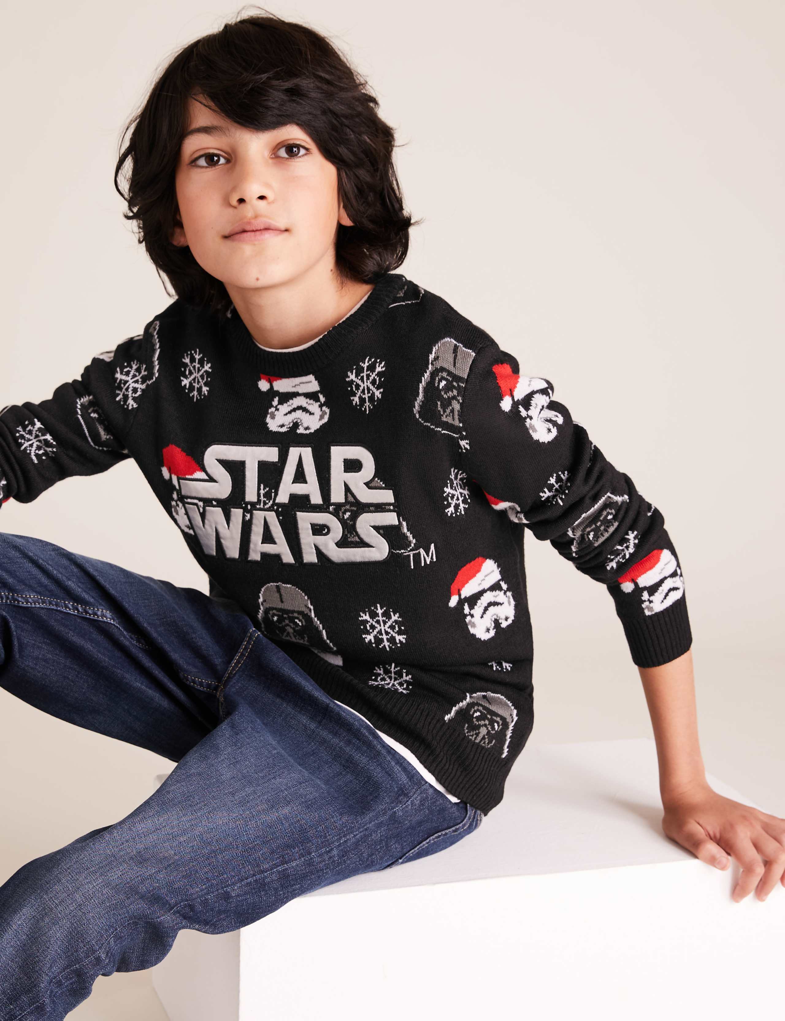 Star Wars™ Christmas Jumper (6-16 Yrs) 1 of 4