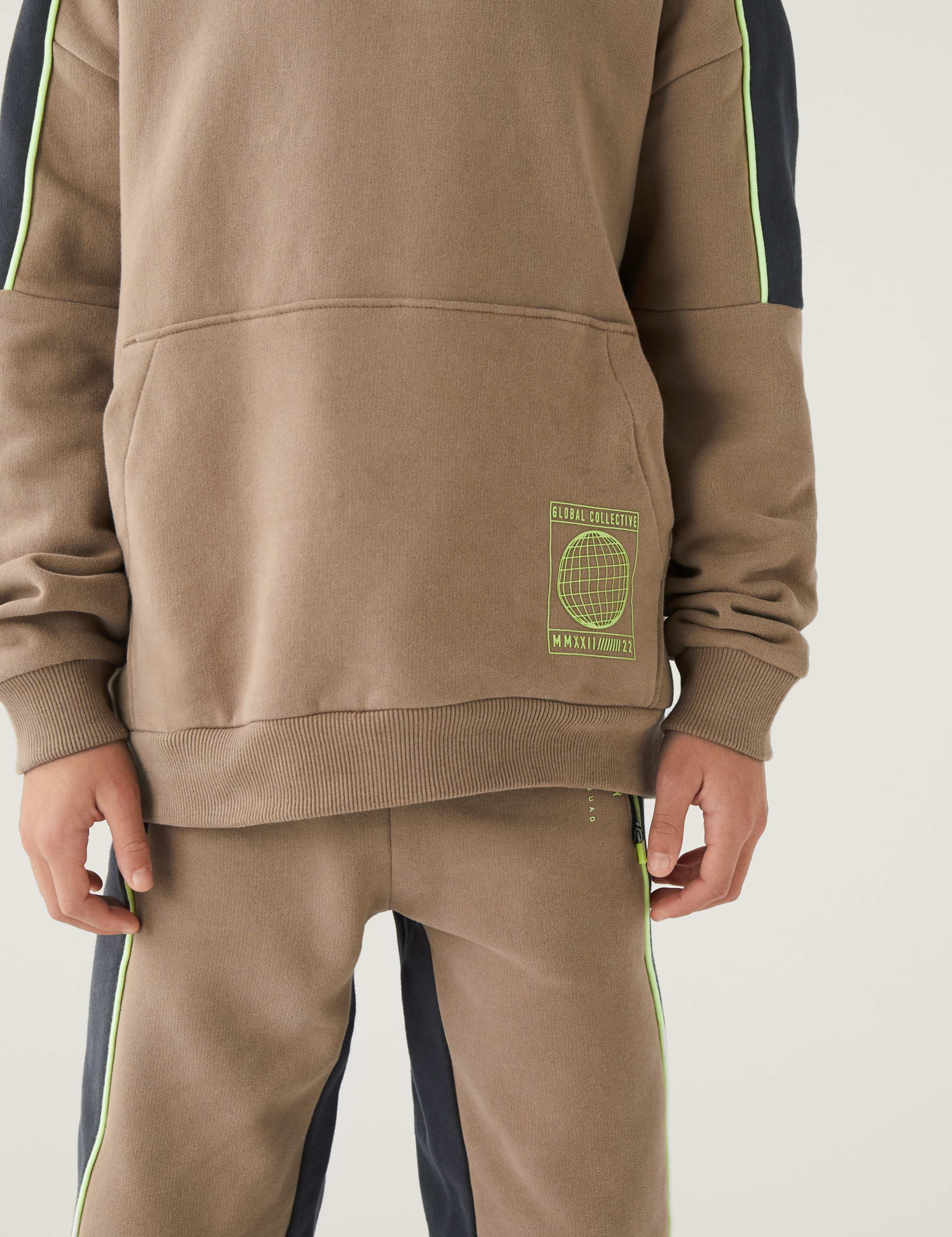 Cotton Rich Hoodie (6-16 Yrs) 4 of 5