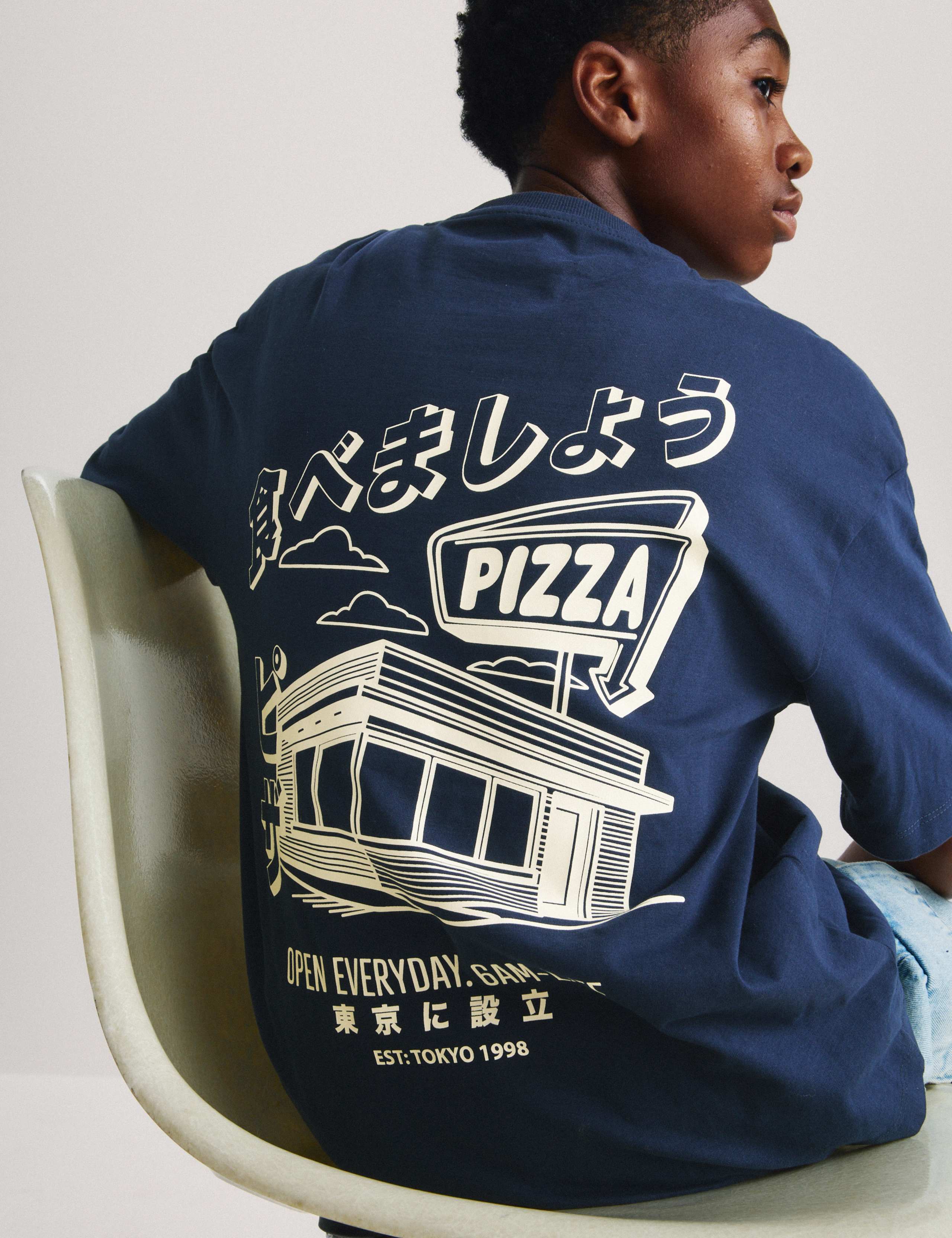 Pure Cotton Pizza Diner Graphic T-Shirt (6-16 Yrs) 4 of 7