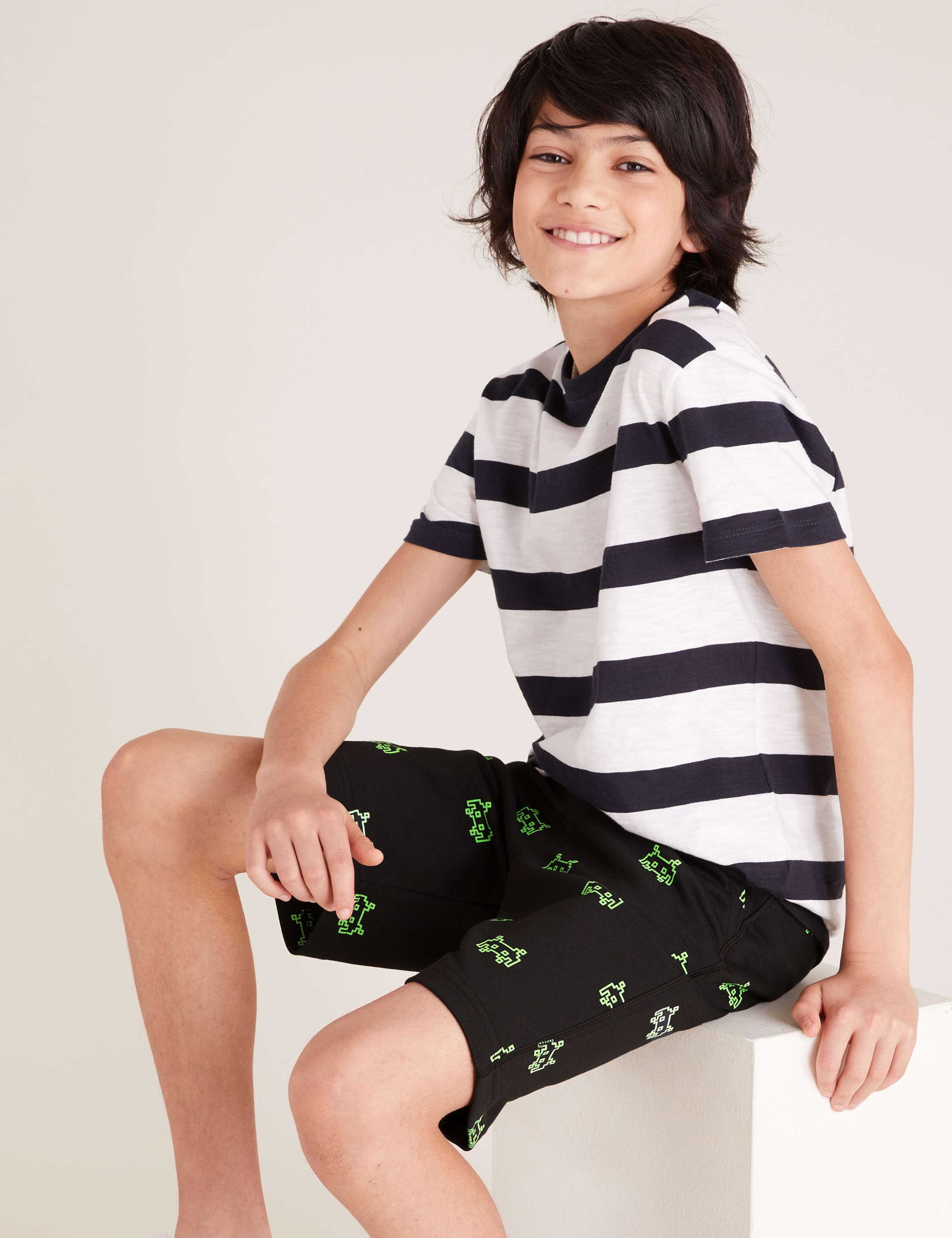 Cotton Gamer Print Shorts (6-16 Yrs) 1 of 6
