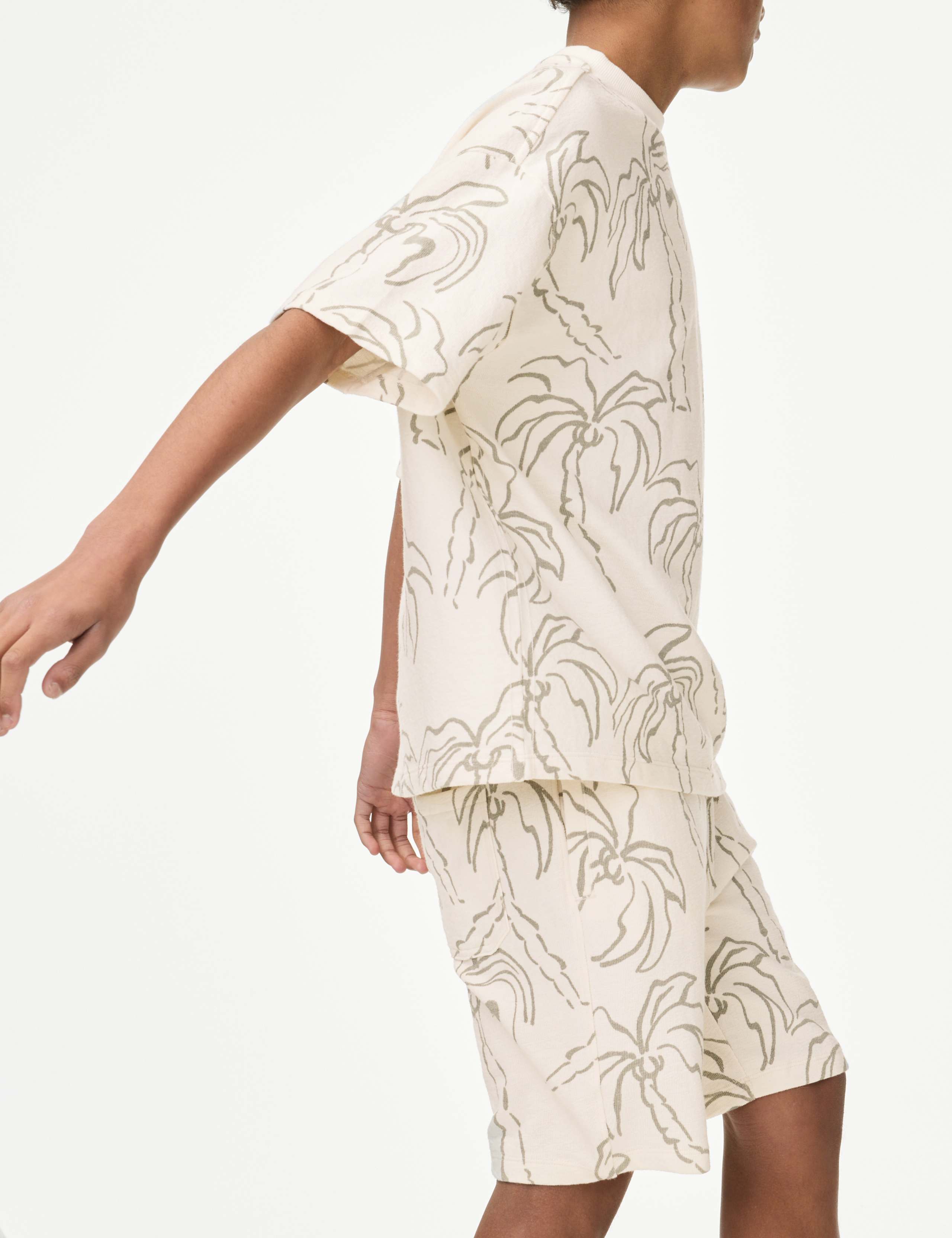 2pc Pure Cotton Palm Tree T-Shirt and Shorts (6-16 Yrs) 1 of 5