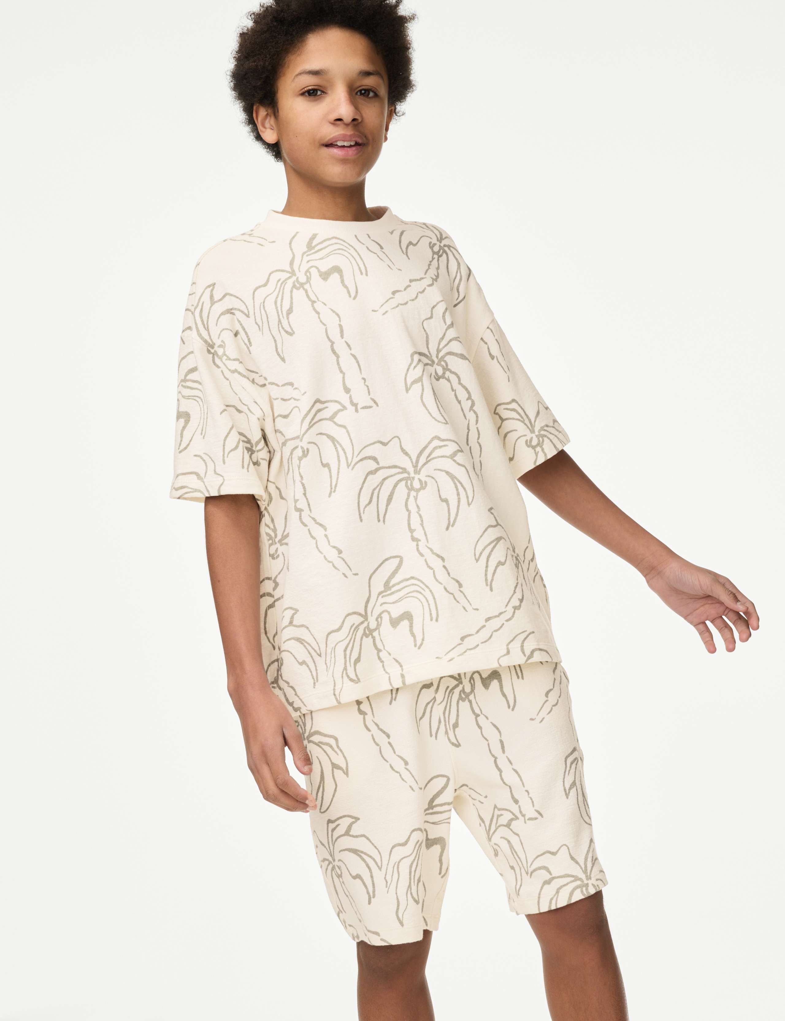 2pc Pure Cotton Palm Tree T-Shirt and Shorts (6-16 Yrs) 3 of 5