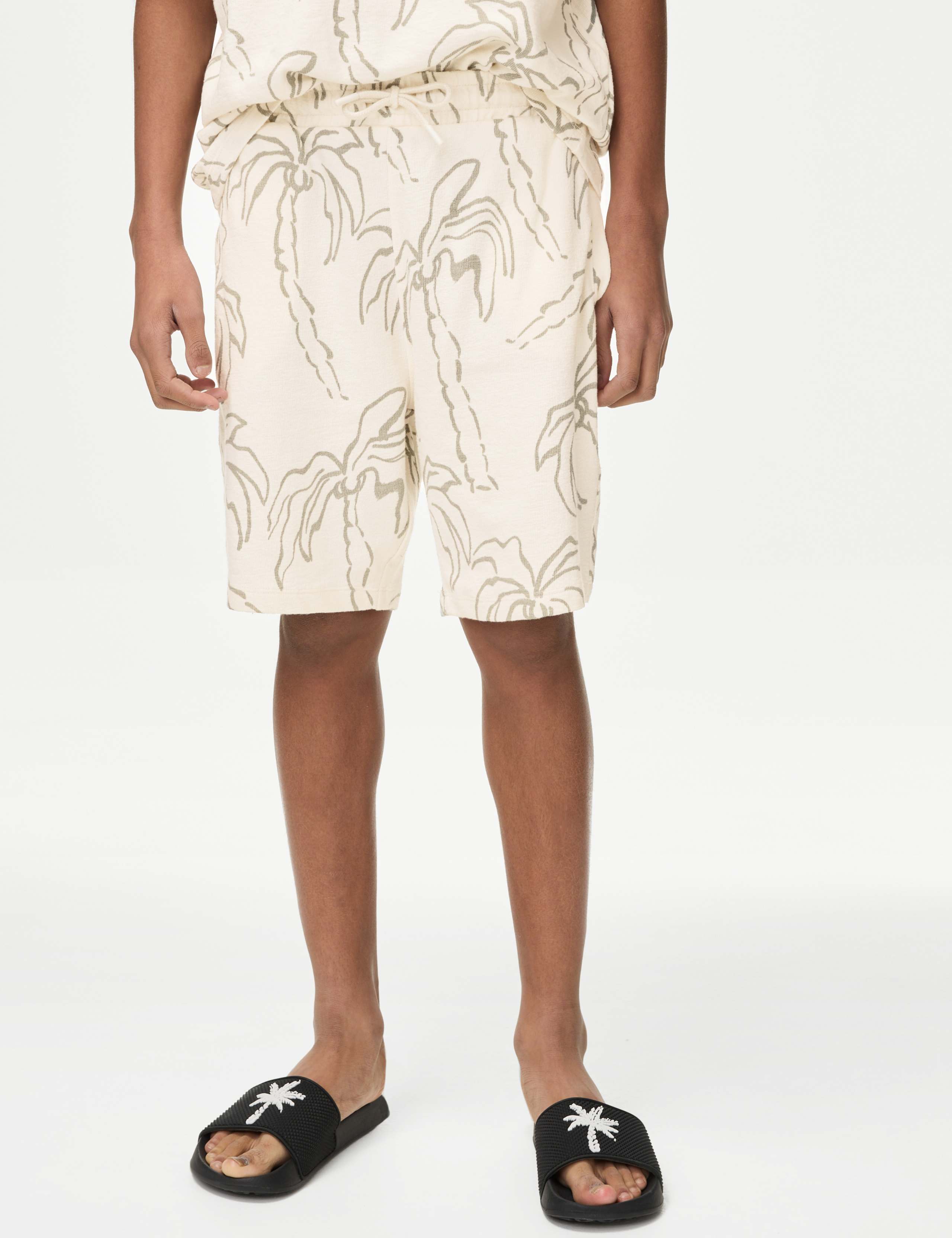 2pc Pure Cotton Palm Tree T-Shirt and Shorts (6-16 Yrs) 5 of 5