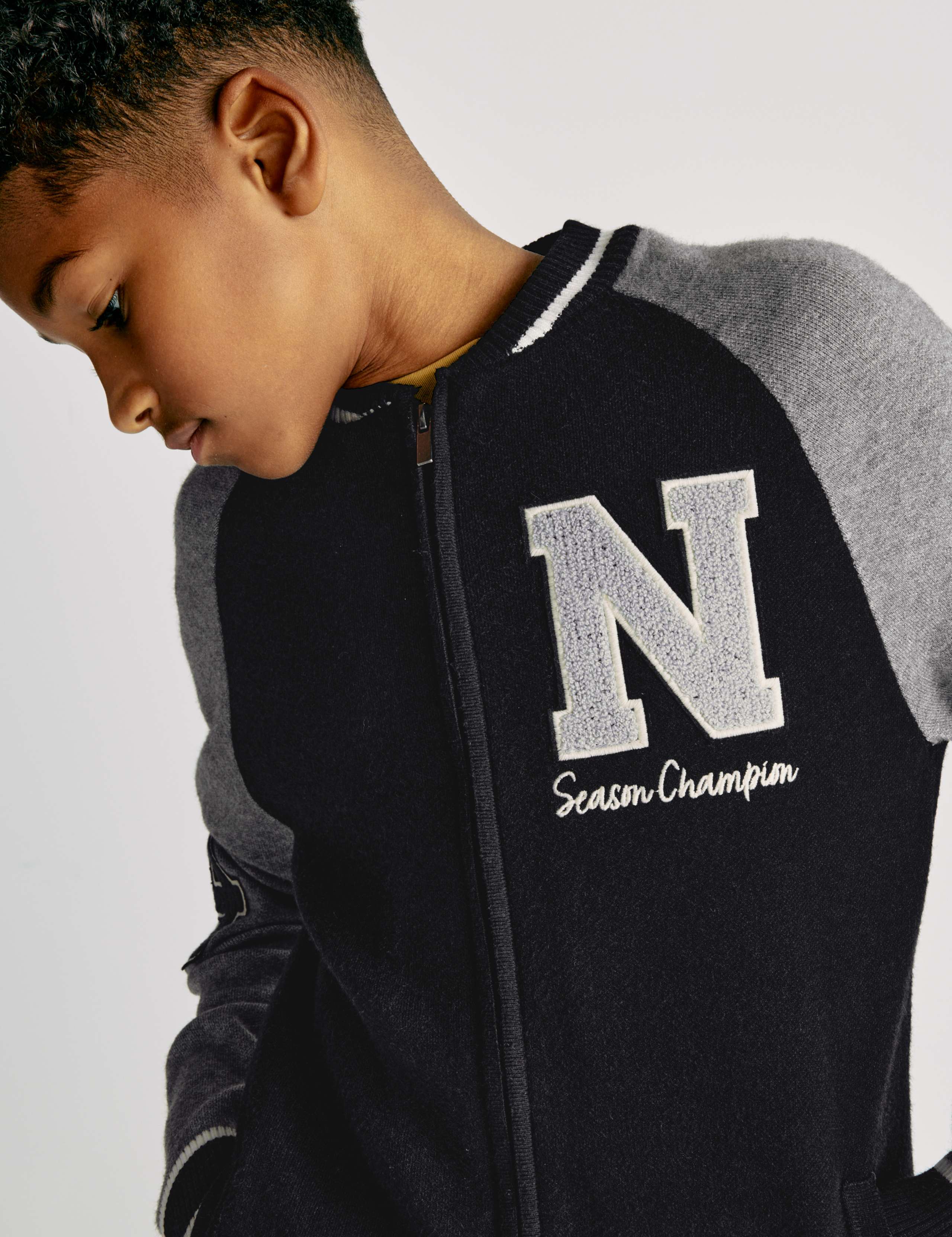 Knitted Zip Cardigan (6-16 Yrs) 3 of 7