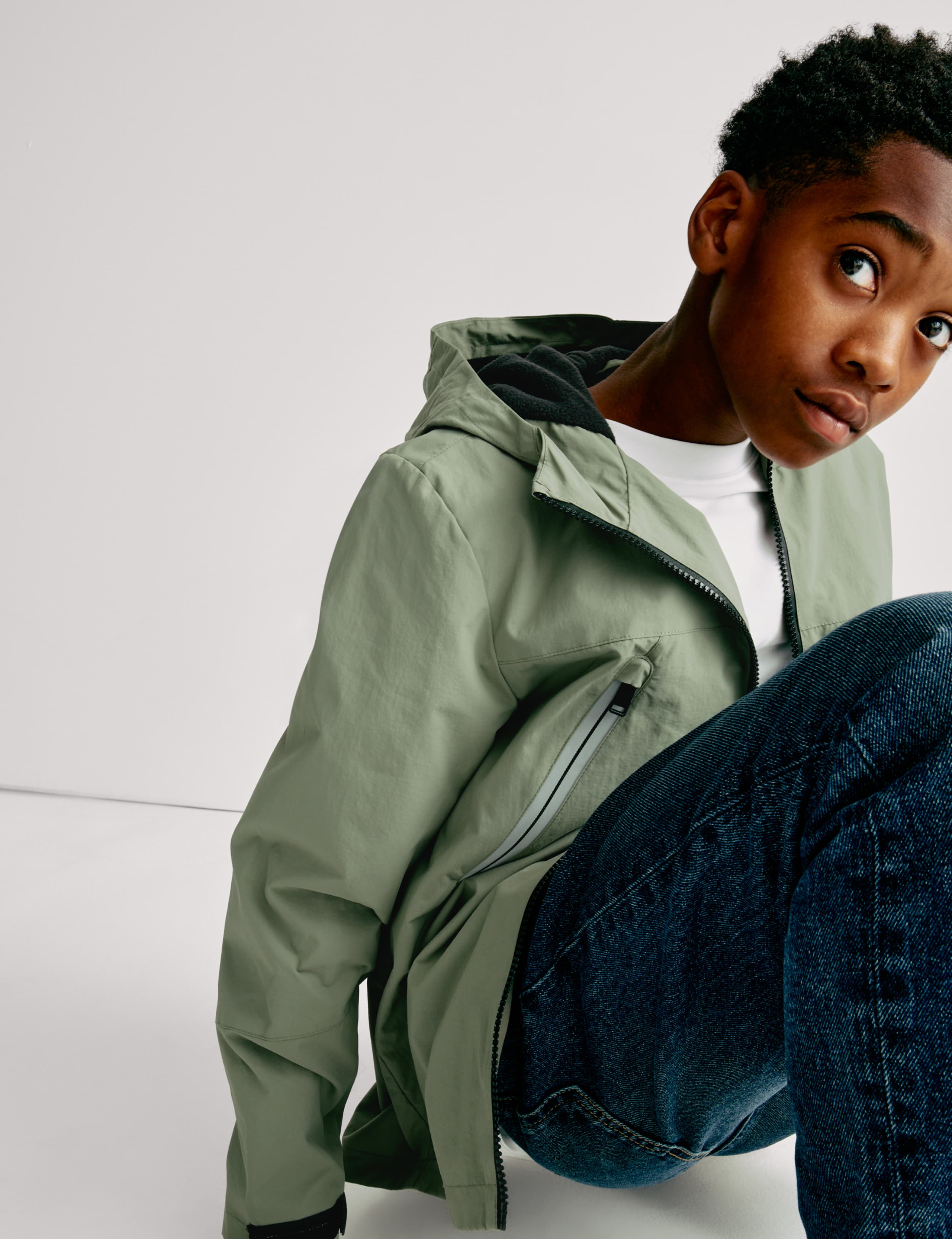 Stormwear™ Hooded Jacket (6-16 Yrs) 4 of 6