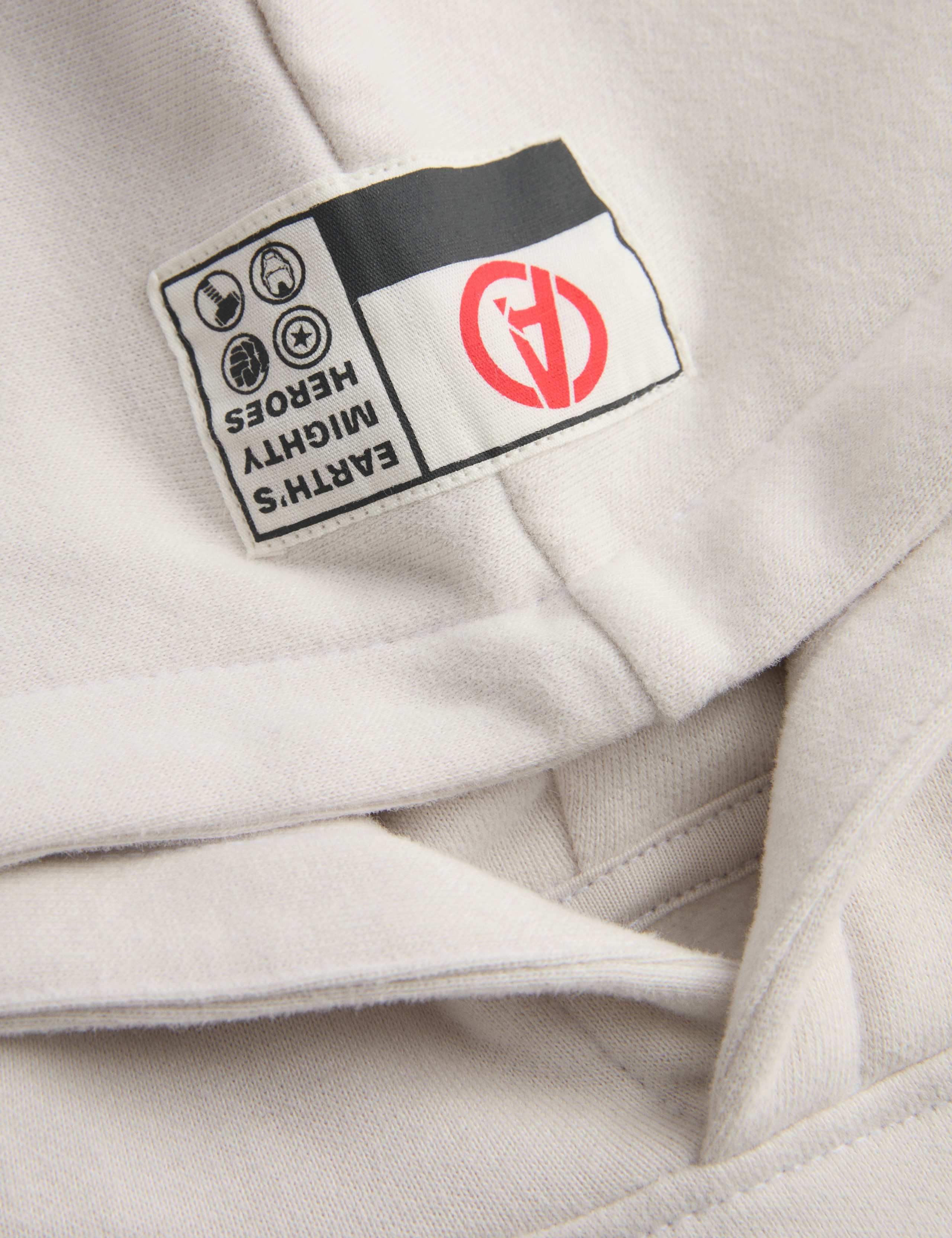 Cotton Rich Marvel™ Hoodie (2-8 Yrs) 2 of 3