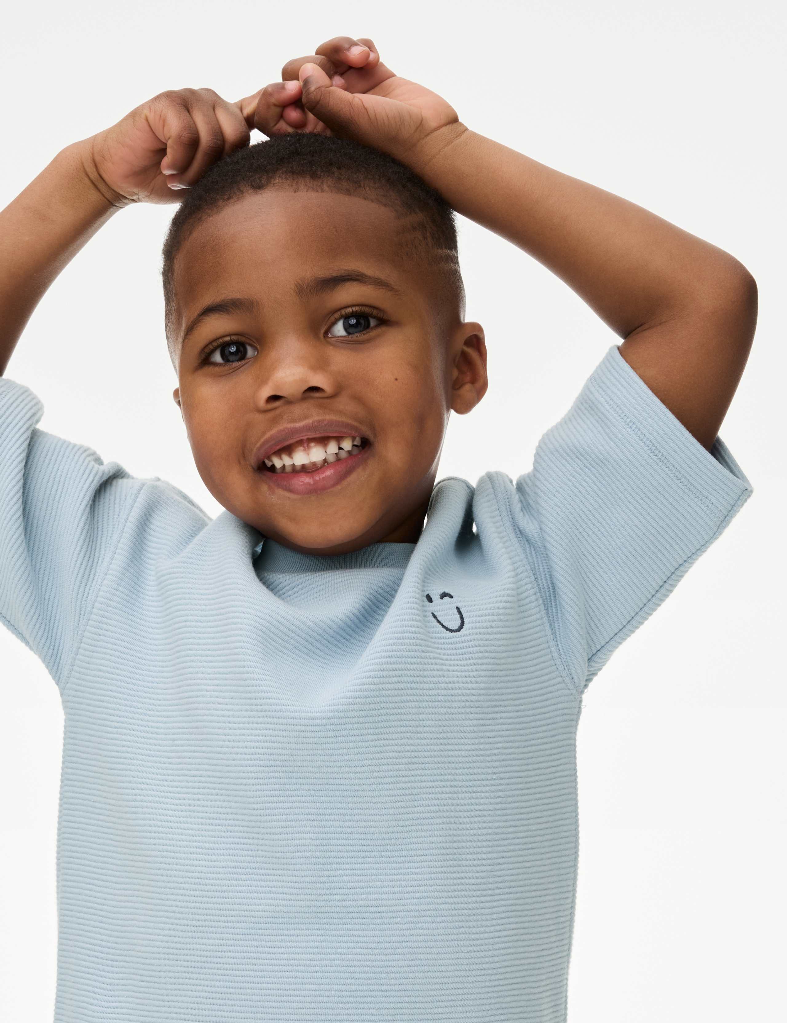 Pure Cotton Textured T-Shirt (1-7 Yrs) 3 of 5