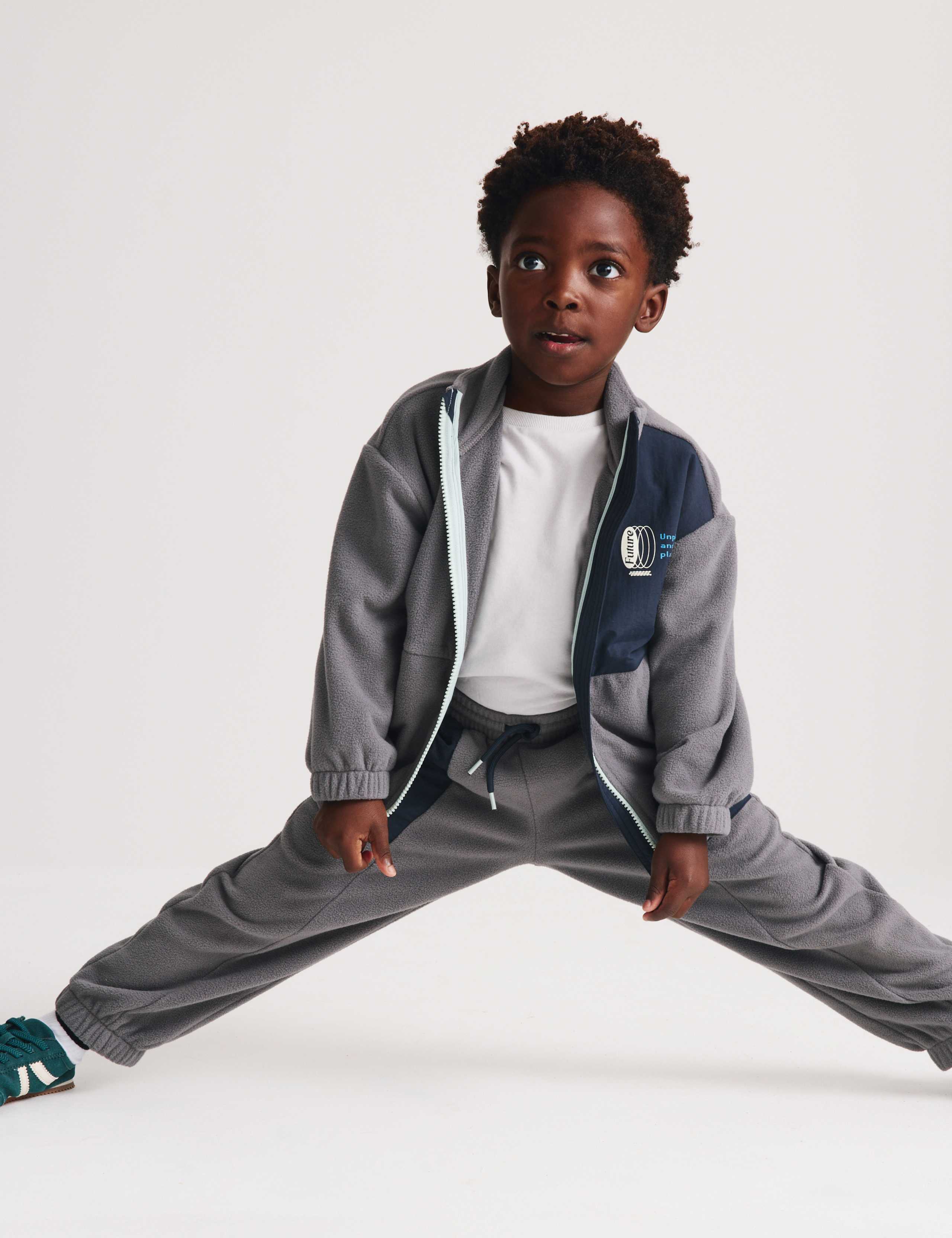 Fleece Unplug and Play Zip Through Jacket (2-8 Yrs) 6 of 7