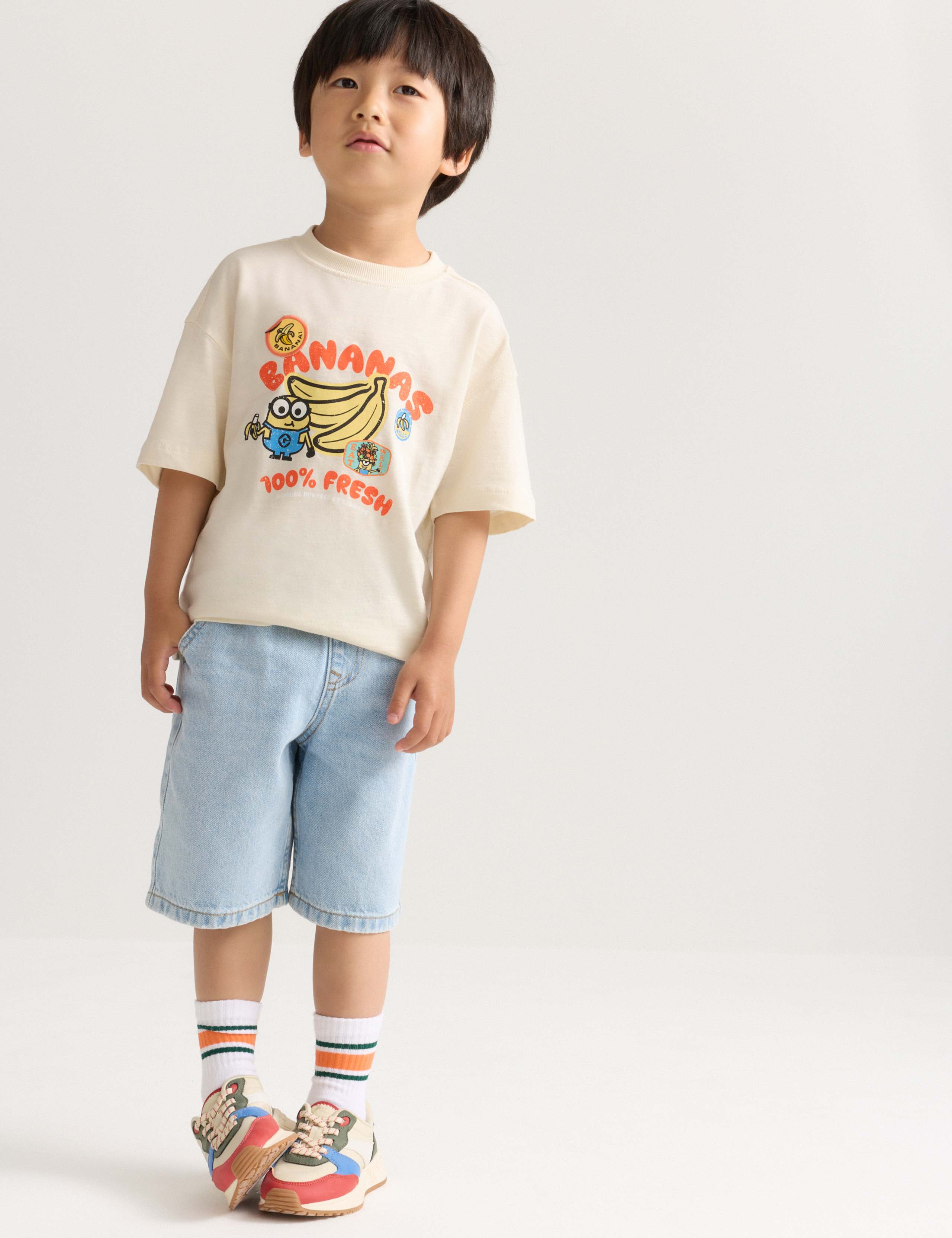 Pure Cotton Minions™ Banana Graphic T-Shirt (2-8 Yrs) 3 of 8