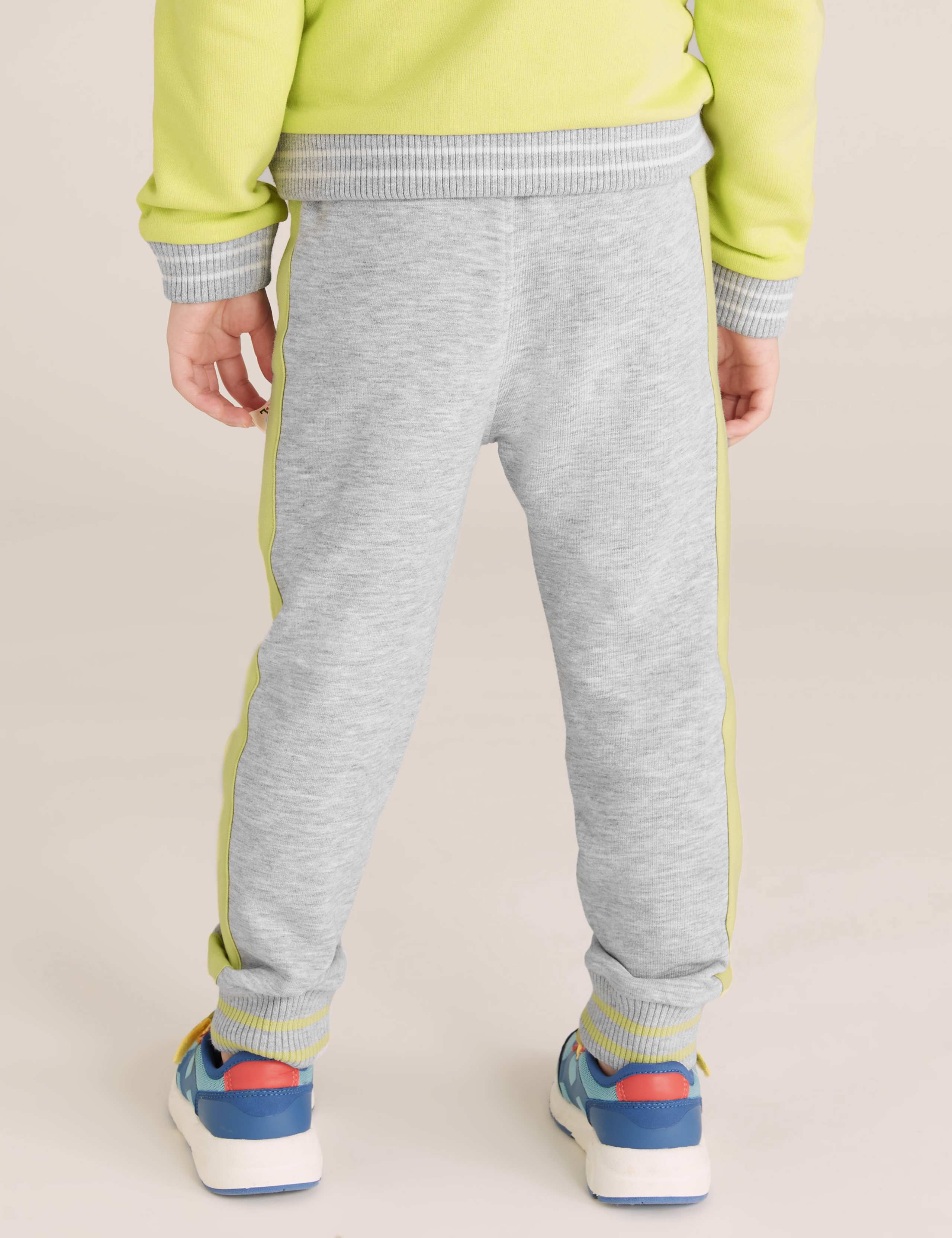 Roald Dahl™ & NHM™ Giraffe Cotton Joggers (2-7 Yrs) 6 of 7