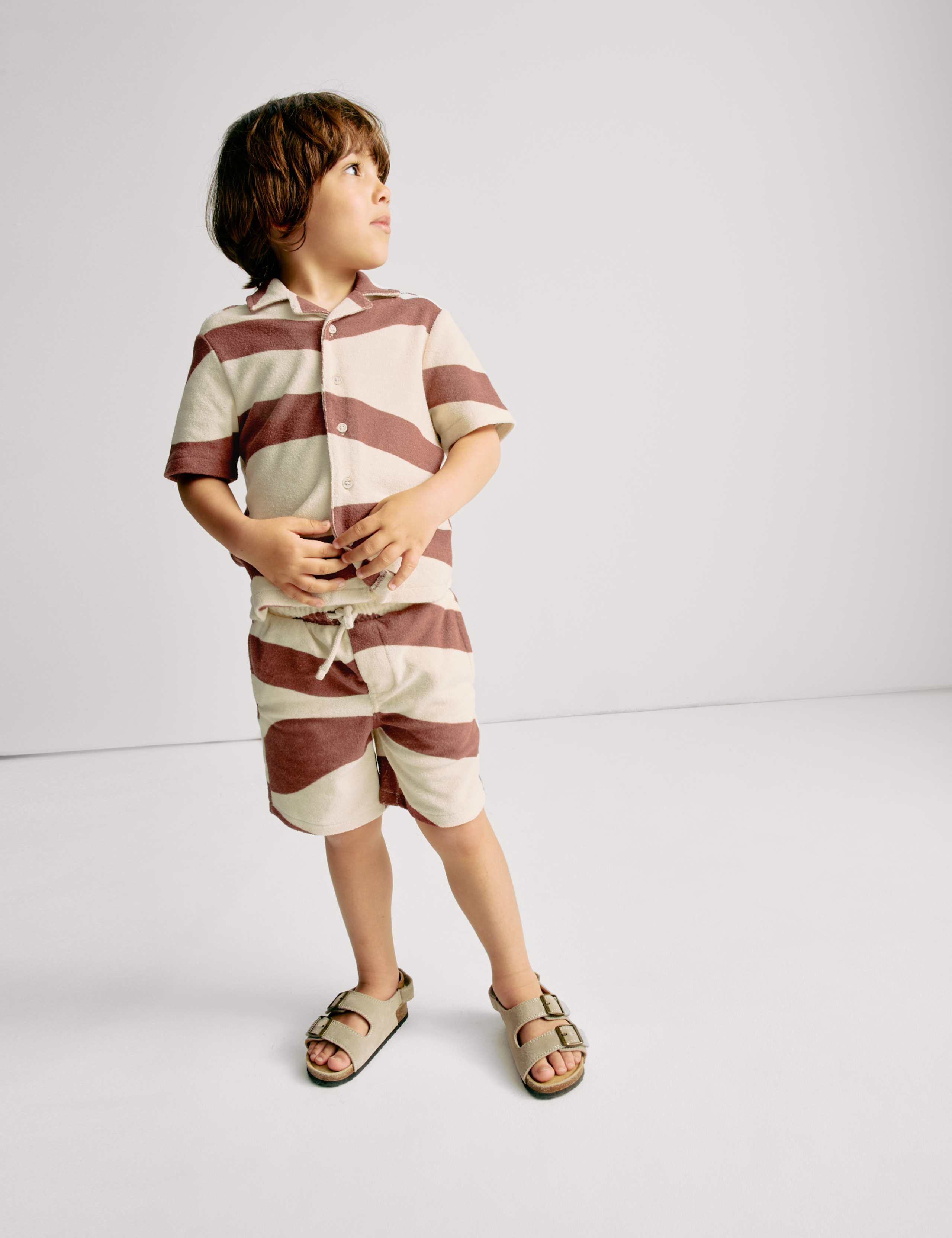 2pc Cotton Rich Wave Shirt and Shorts Set (2-8 Yrs) 1 of 6