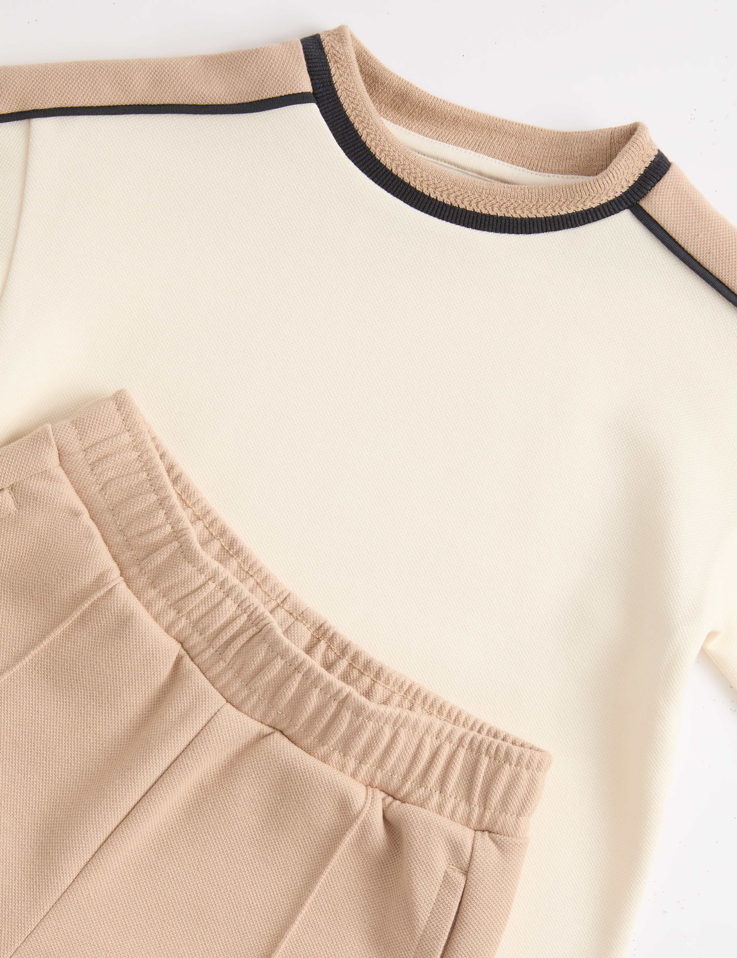 Cotton Blend Pique T-shirt & Short Outfit (2-10 Yrs) 2 of 3