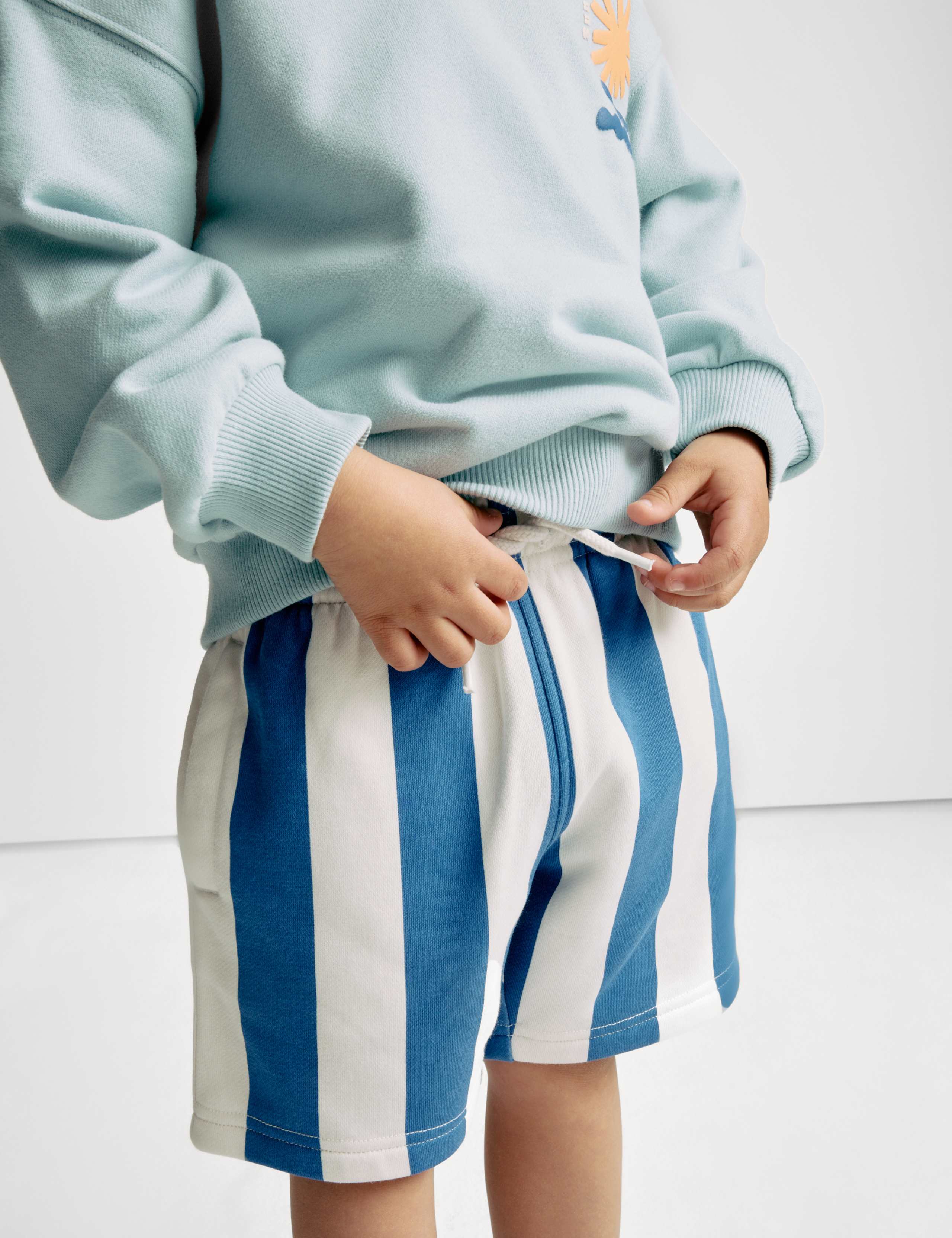 2pc Cotton Rich Sweatshirt and Shorts Set (1-8 Yrs) 4 of 8