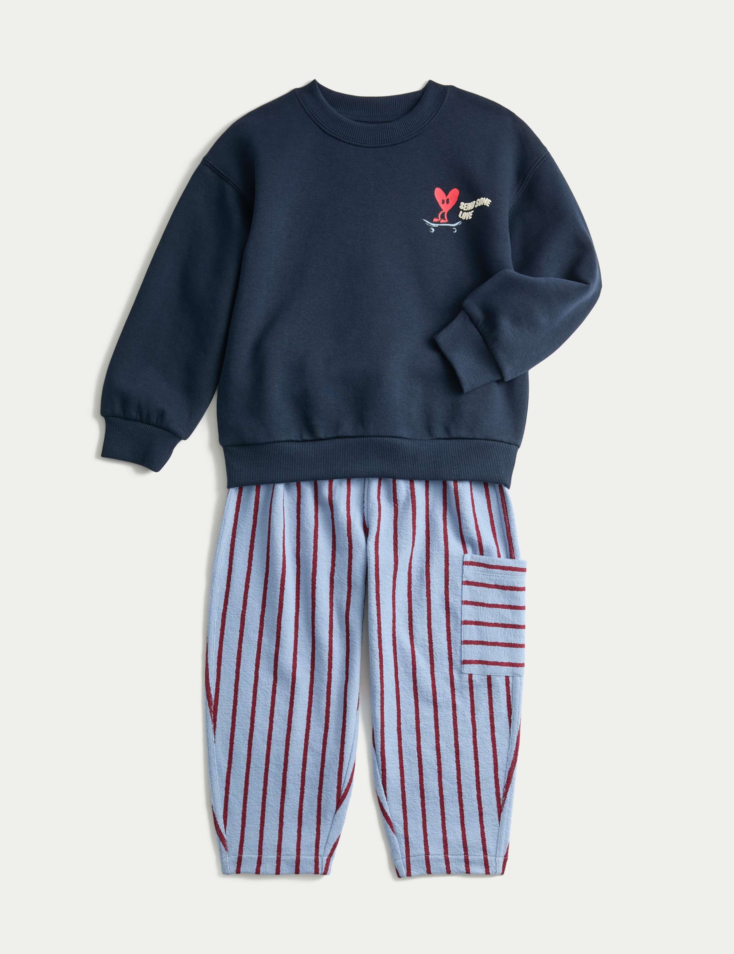 2 Piece Heart Print Top & Bottom Outfit (2-8 Yrs) 1 of 3