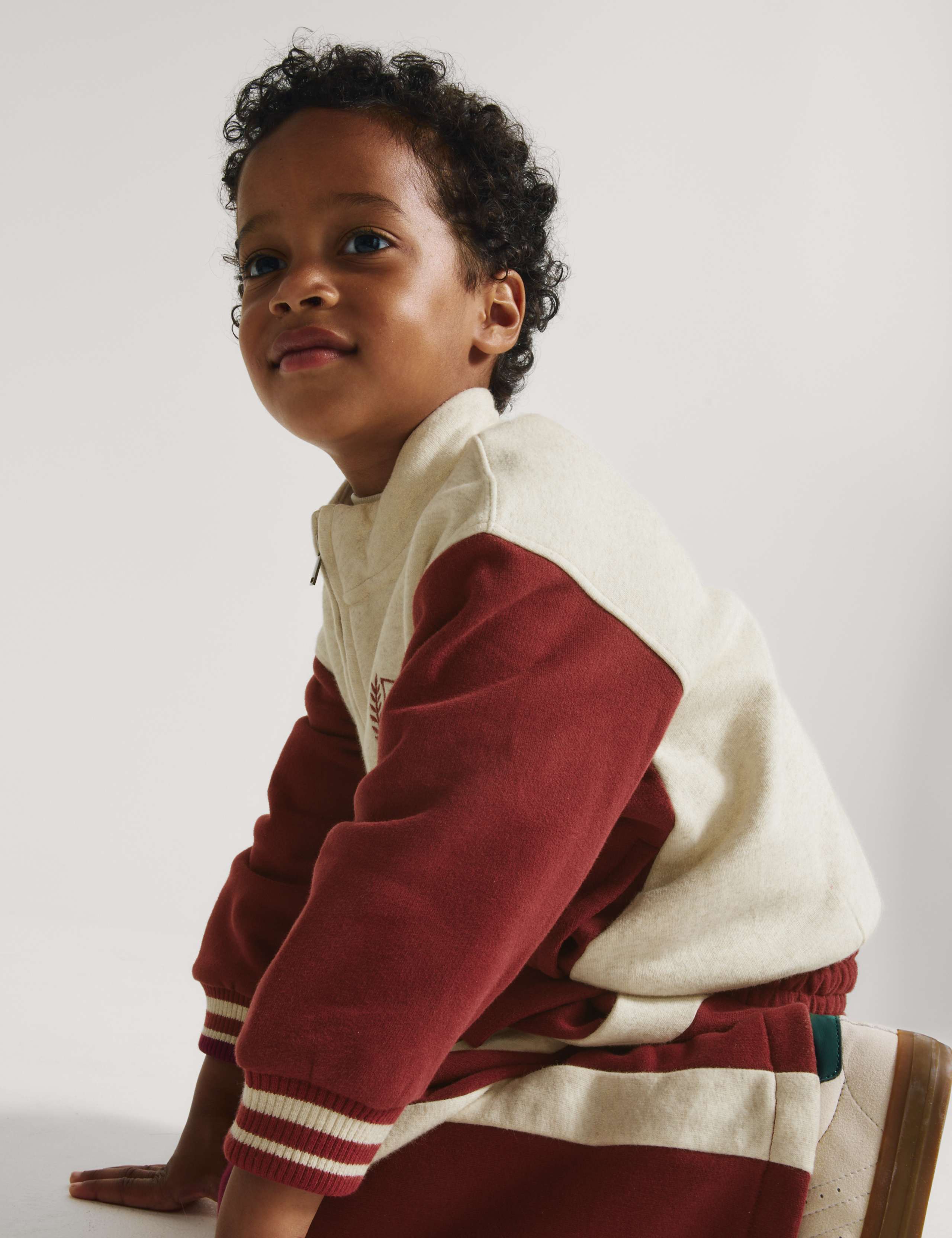 2 Piece Cotton Rich Sporty Outfit (2-8 Yrs) 4 of 9