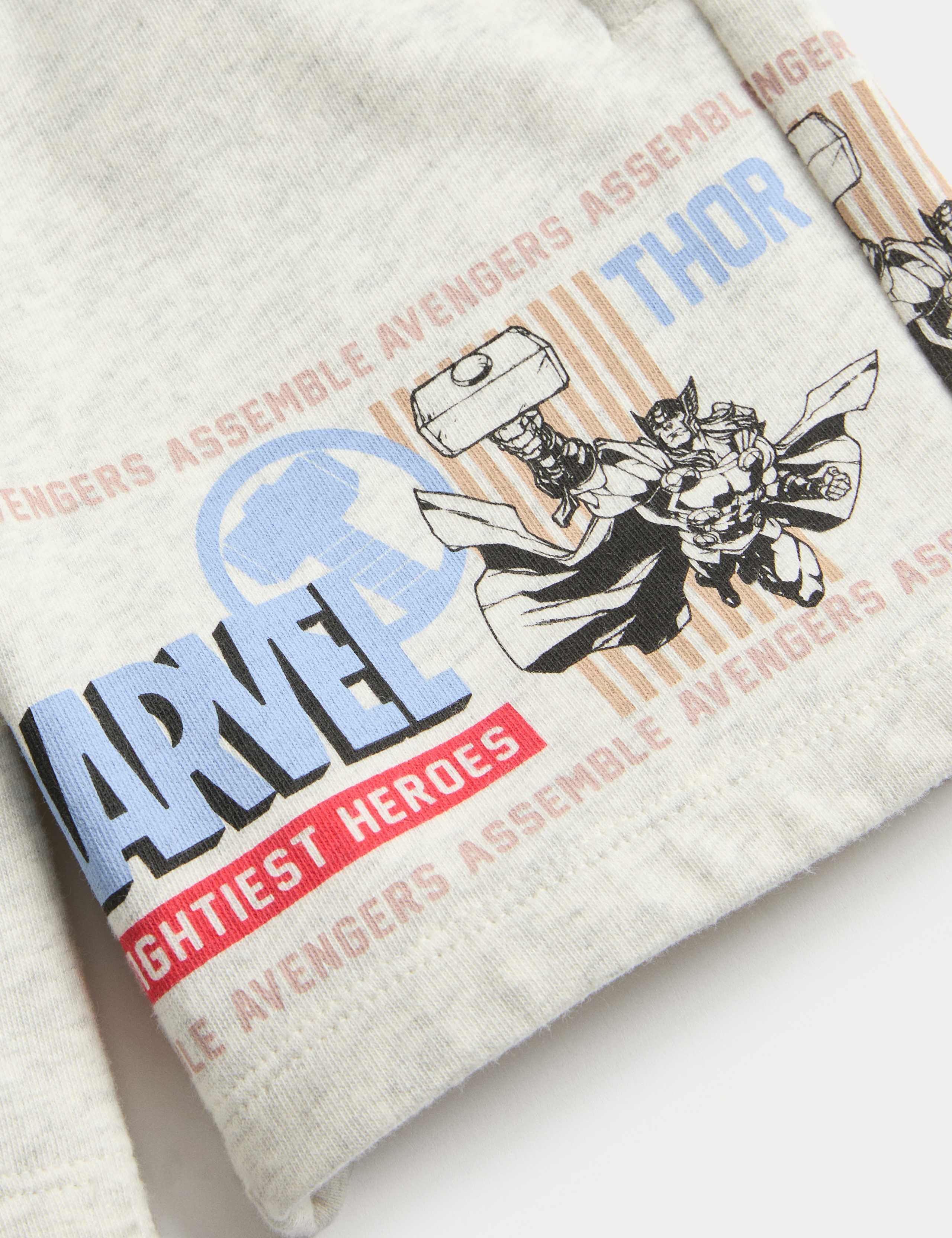 Cotton Rich Marvel™ Sweat Shorts (2-10 Yrs) 2 of 2