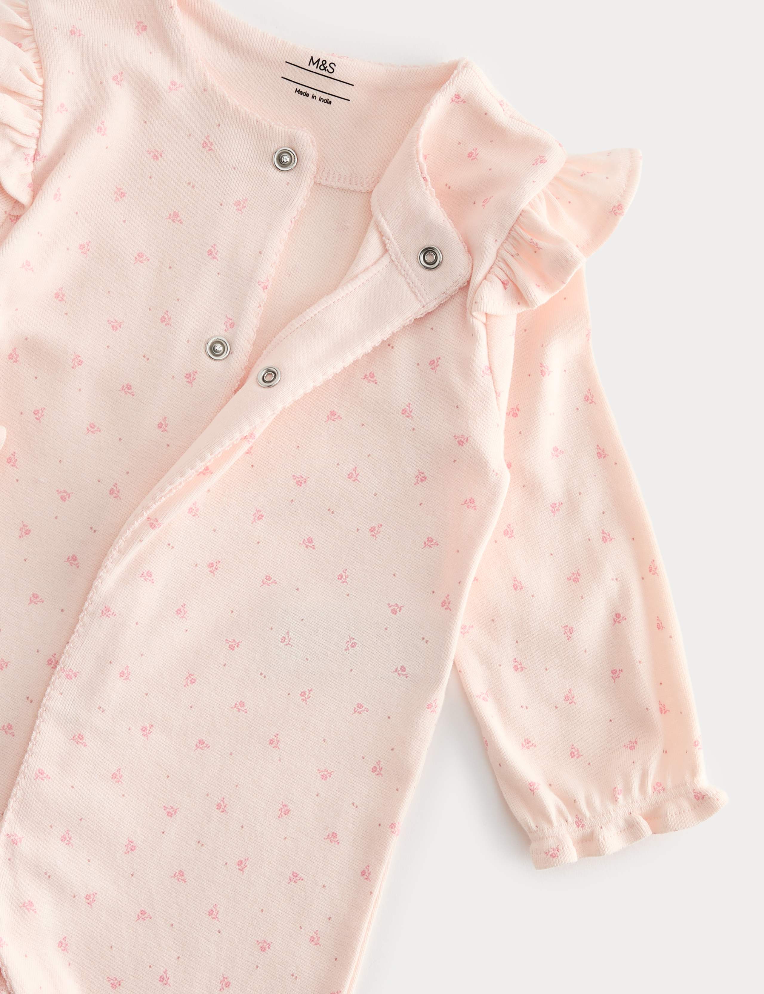 4 Piece Pure Cotton Starter Set (7lbs-18 Mths) 2 of 3