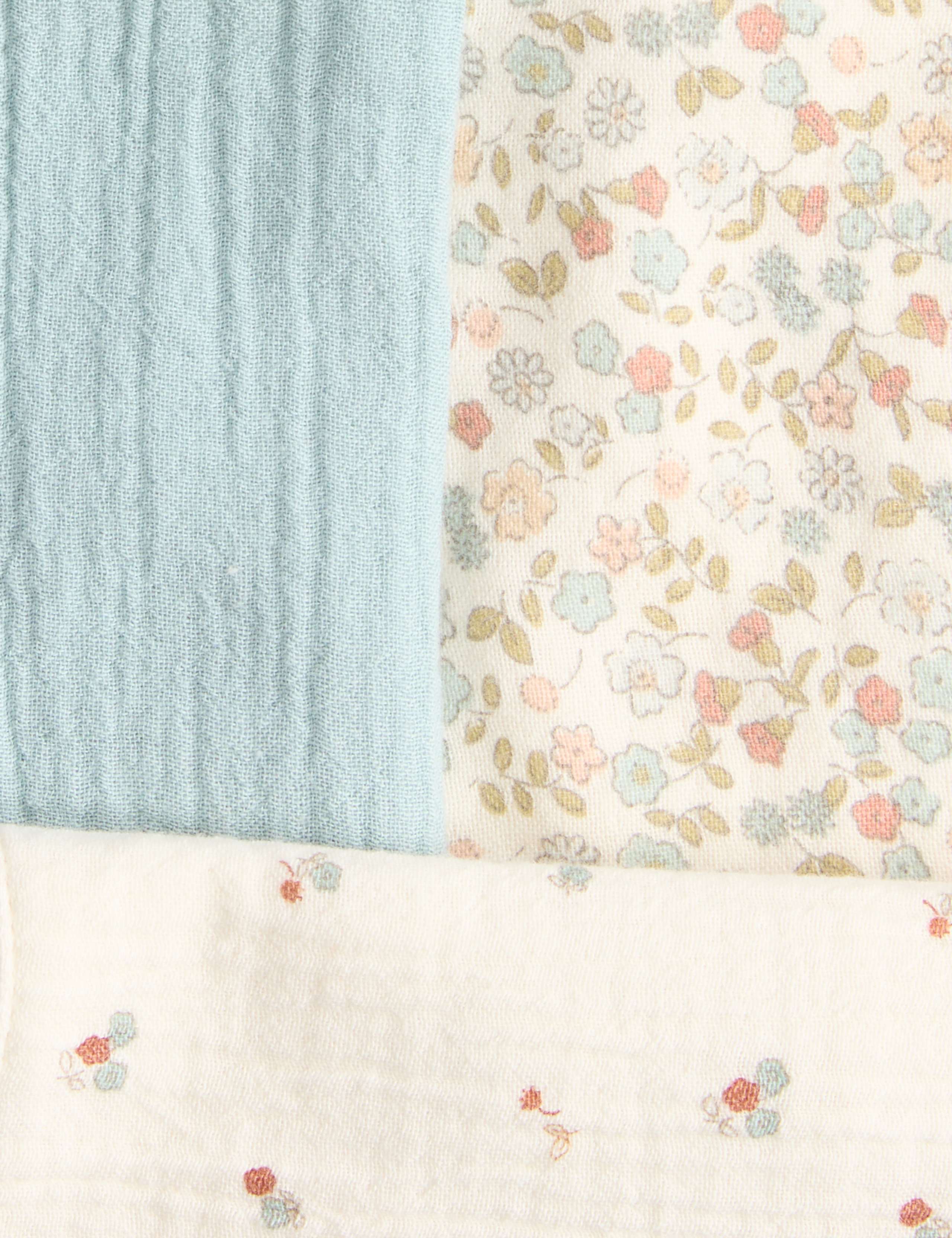 3 Pack Pure Cotton Dribble Bibs 3 of 3