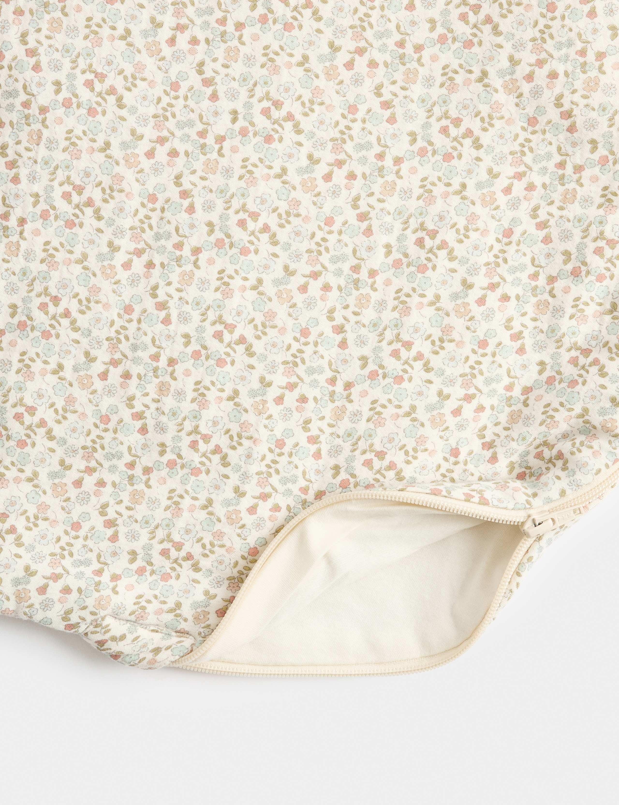 Pure Cotton 2.5 Tog Floral Sleeping Bag (0-3 Yrs) 2 of 3