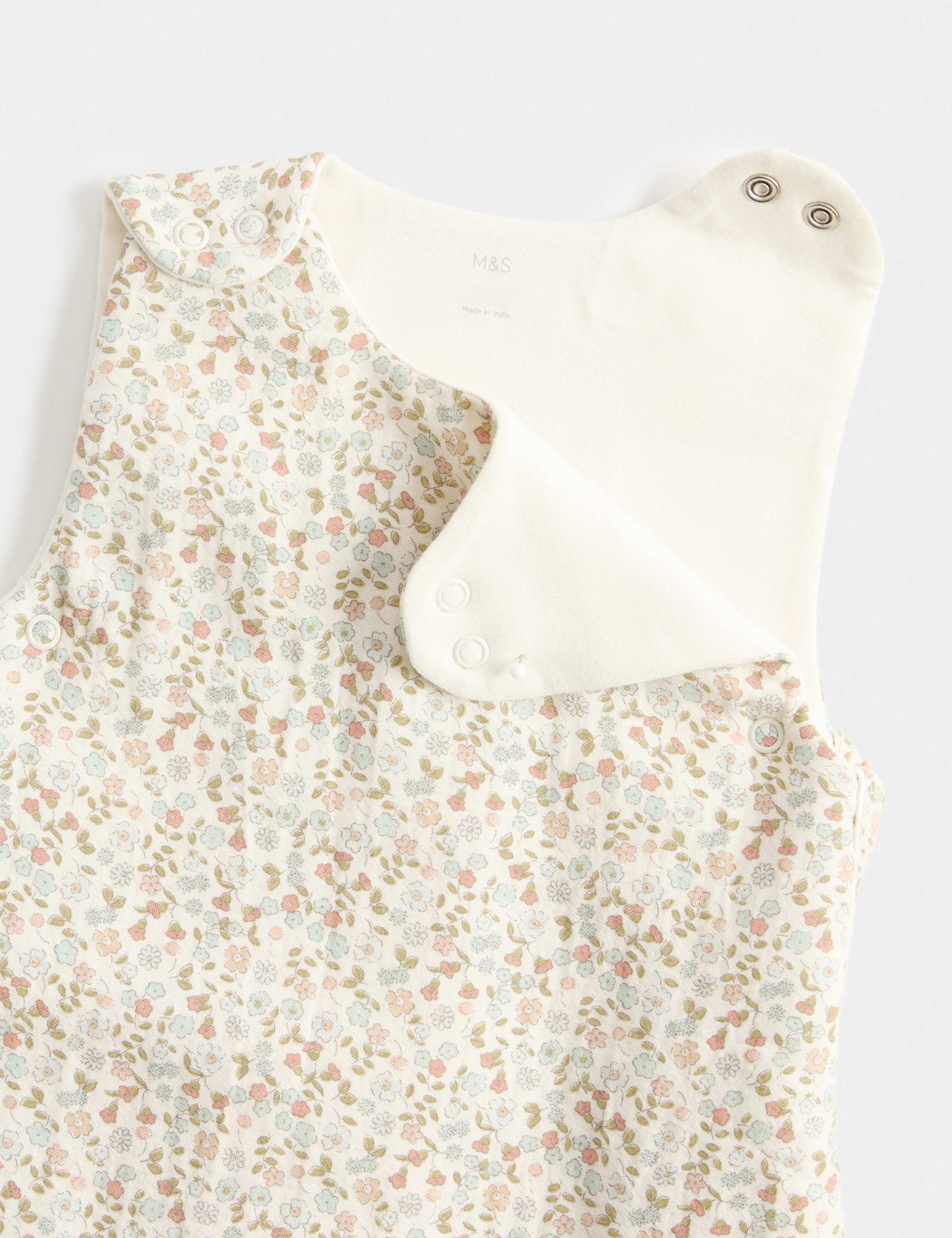 Pure Cotton 2.5 Tog Floral Sleeping Bag (0-3 Yrs) 3 of 3