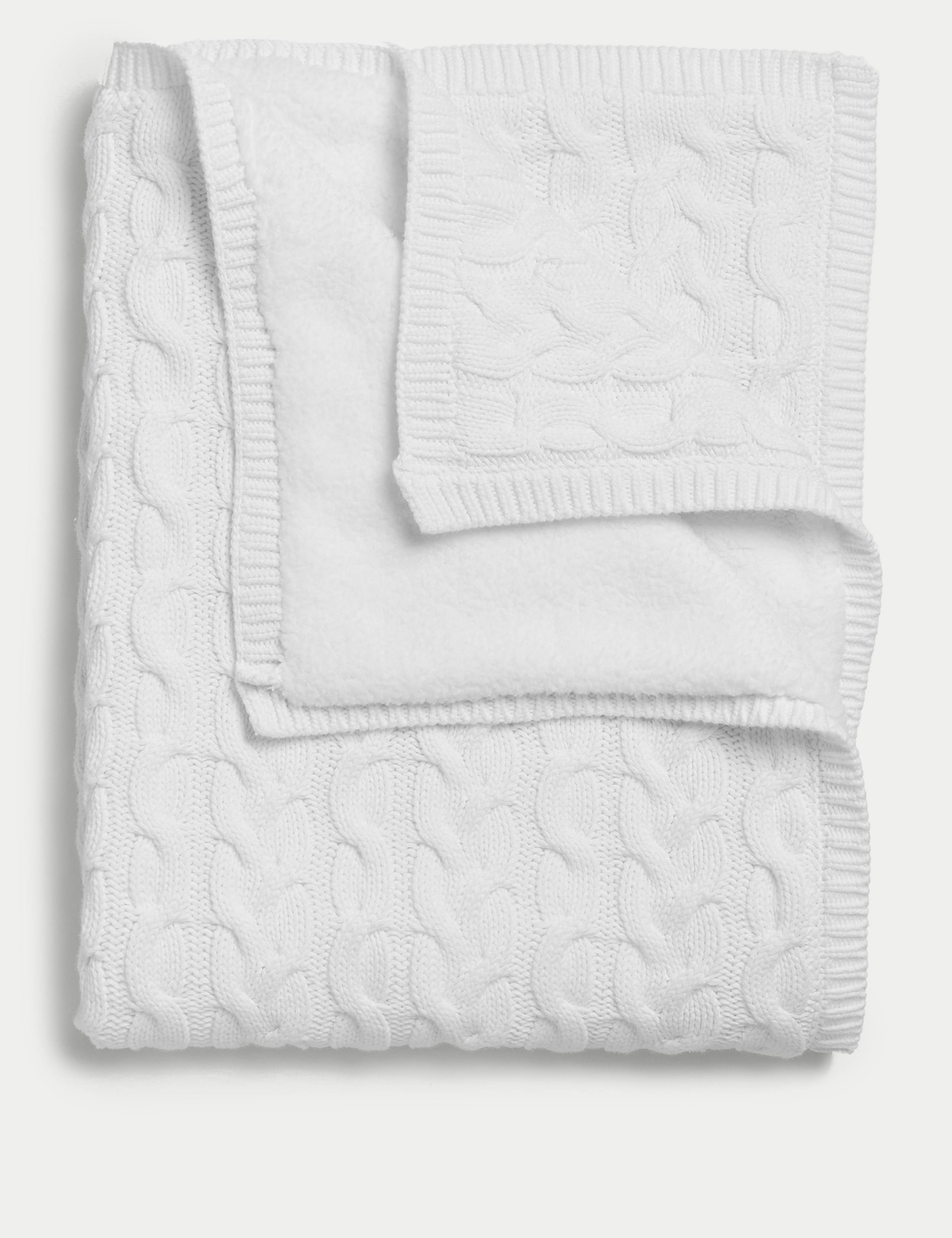 Pure Cotton Cable Knitted Fleece Shawl 3 of 5