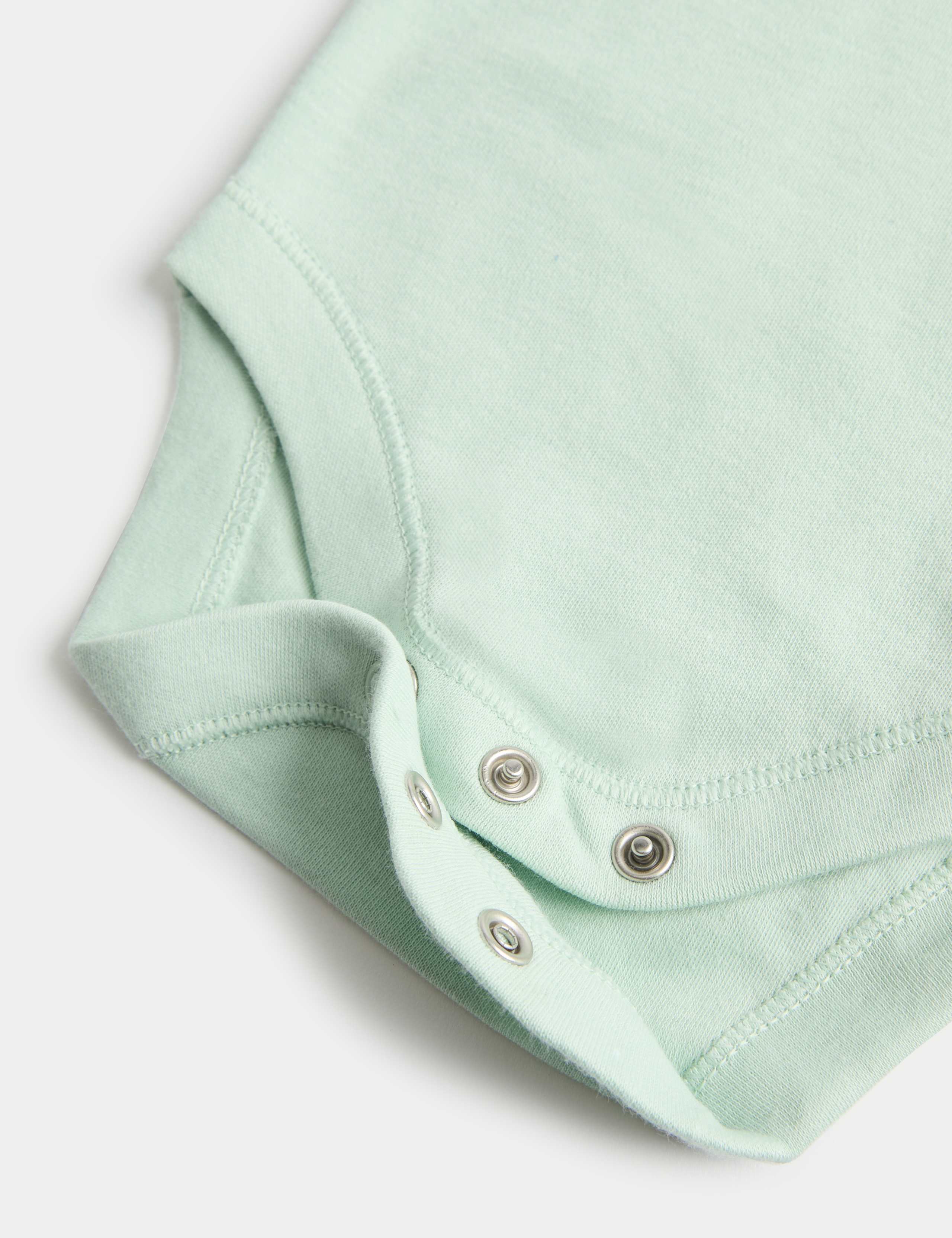 4 Piece Paddington™ Starter Set (0-12 Mths) 2 of 3