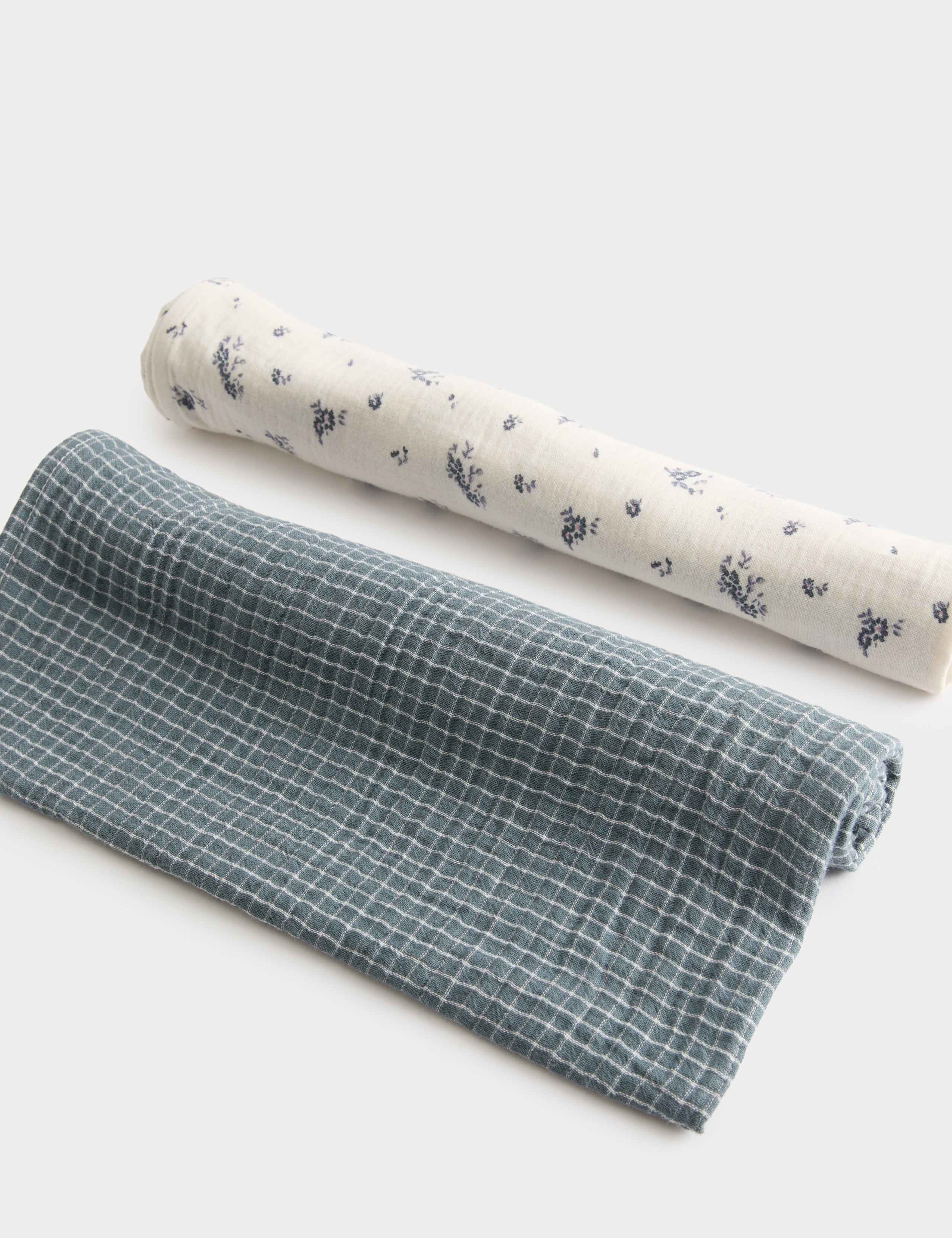 2 Pack Pure Cotton Muslins 1 of 2