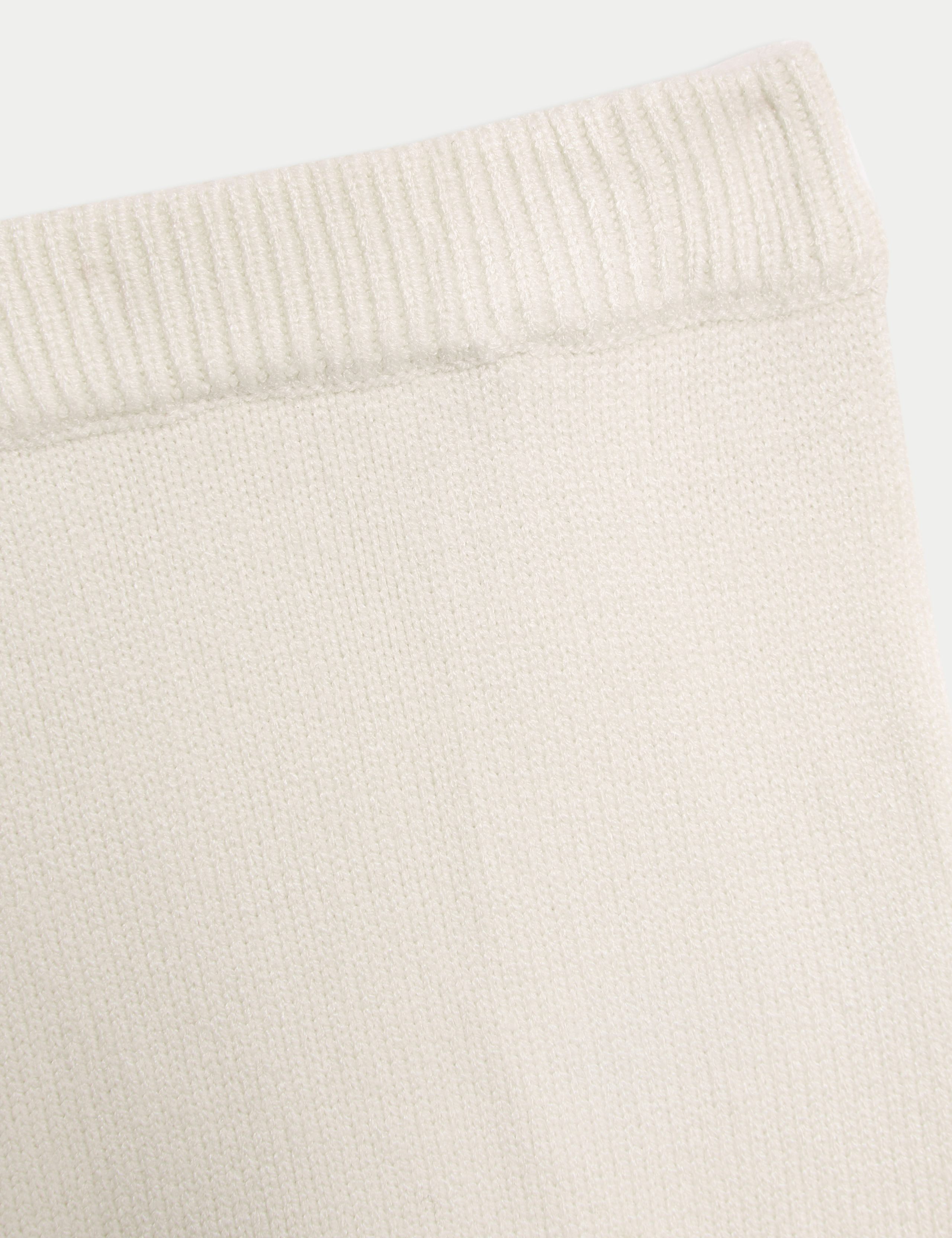 2pc Knitted Bear Wrap Outfit (0-12 Mths) 6 of 6